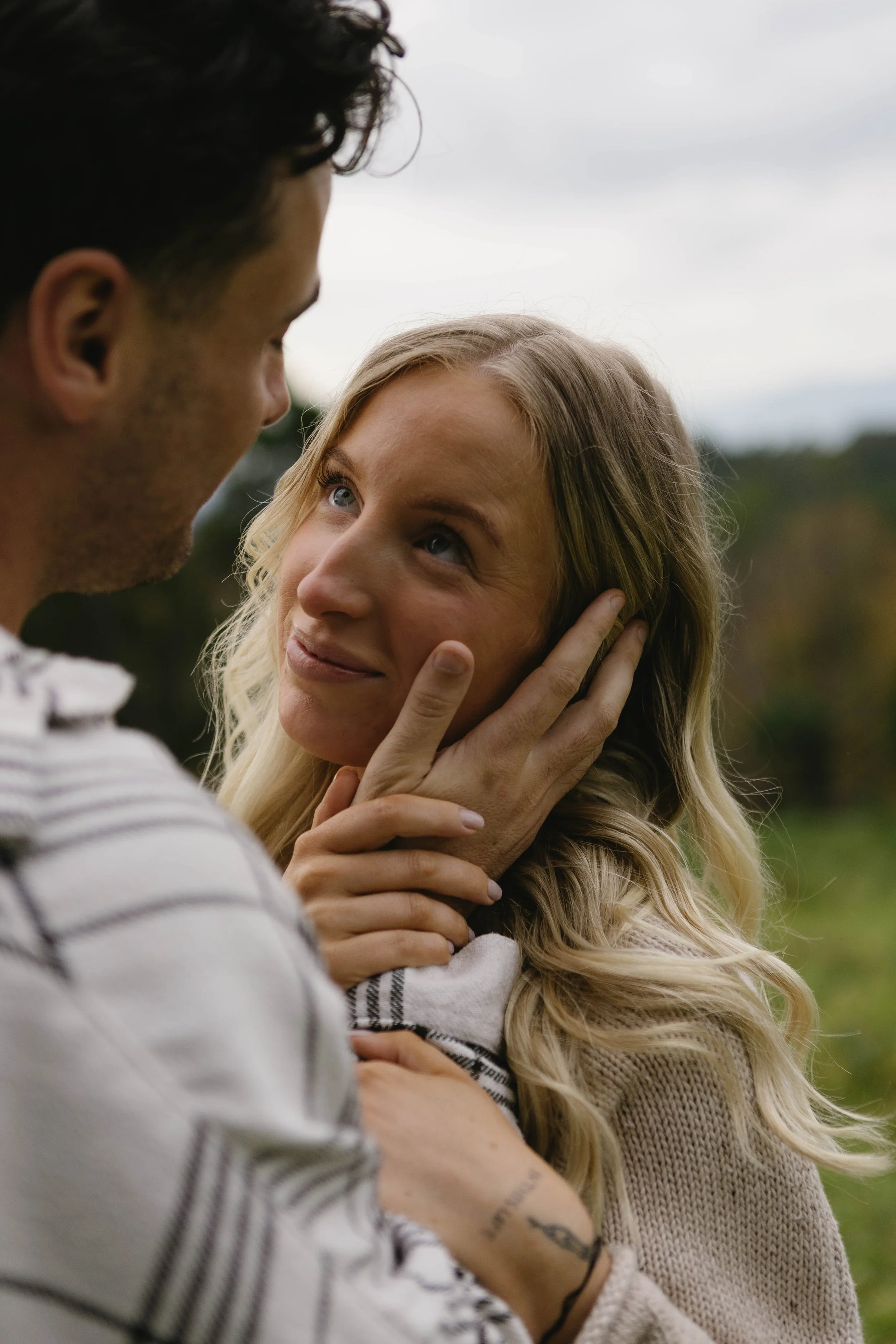  Winter maternity photos in the Dandenong Ranges 