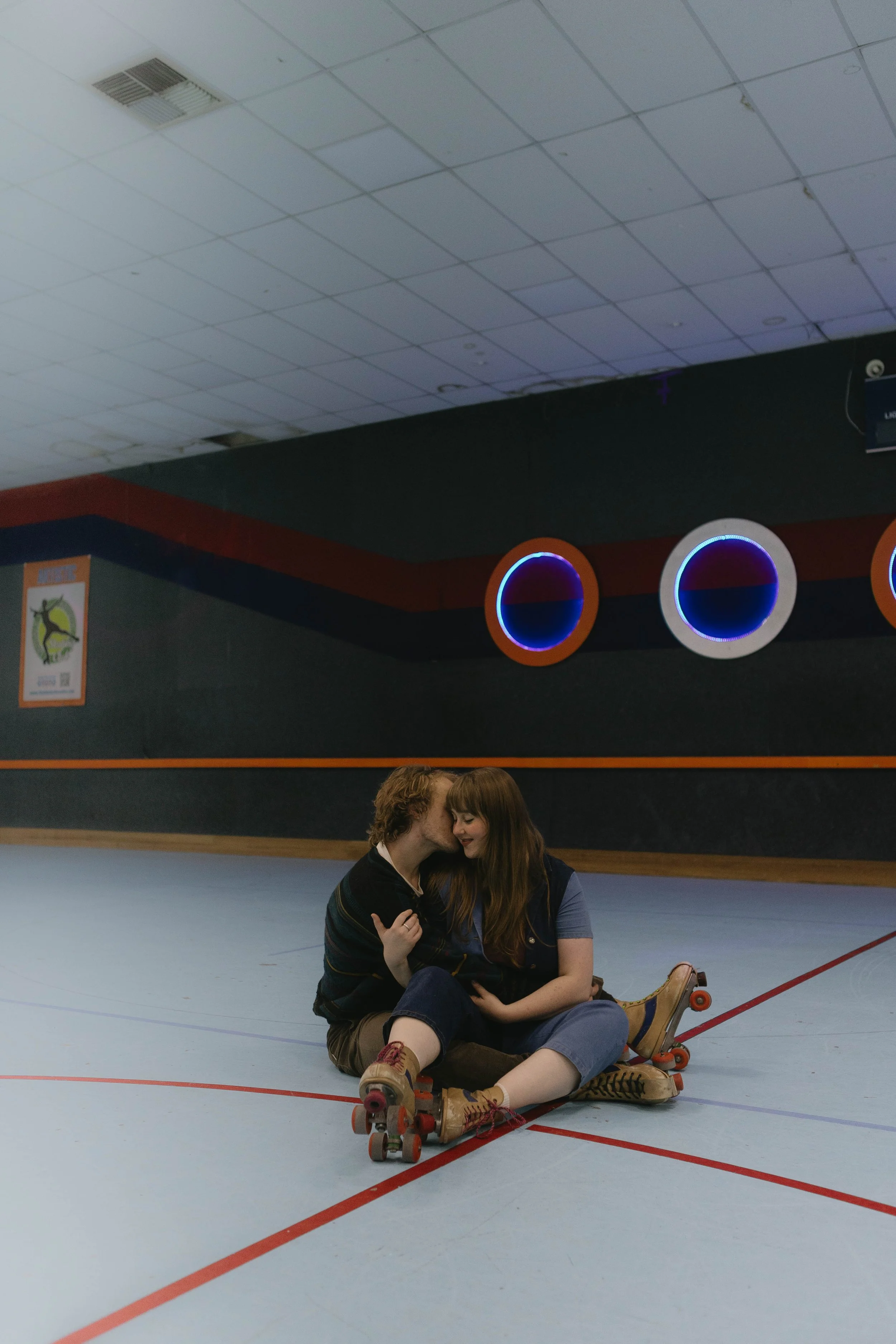 melbourne-roller-skating-couple-photoshoot (16).jpg
