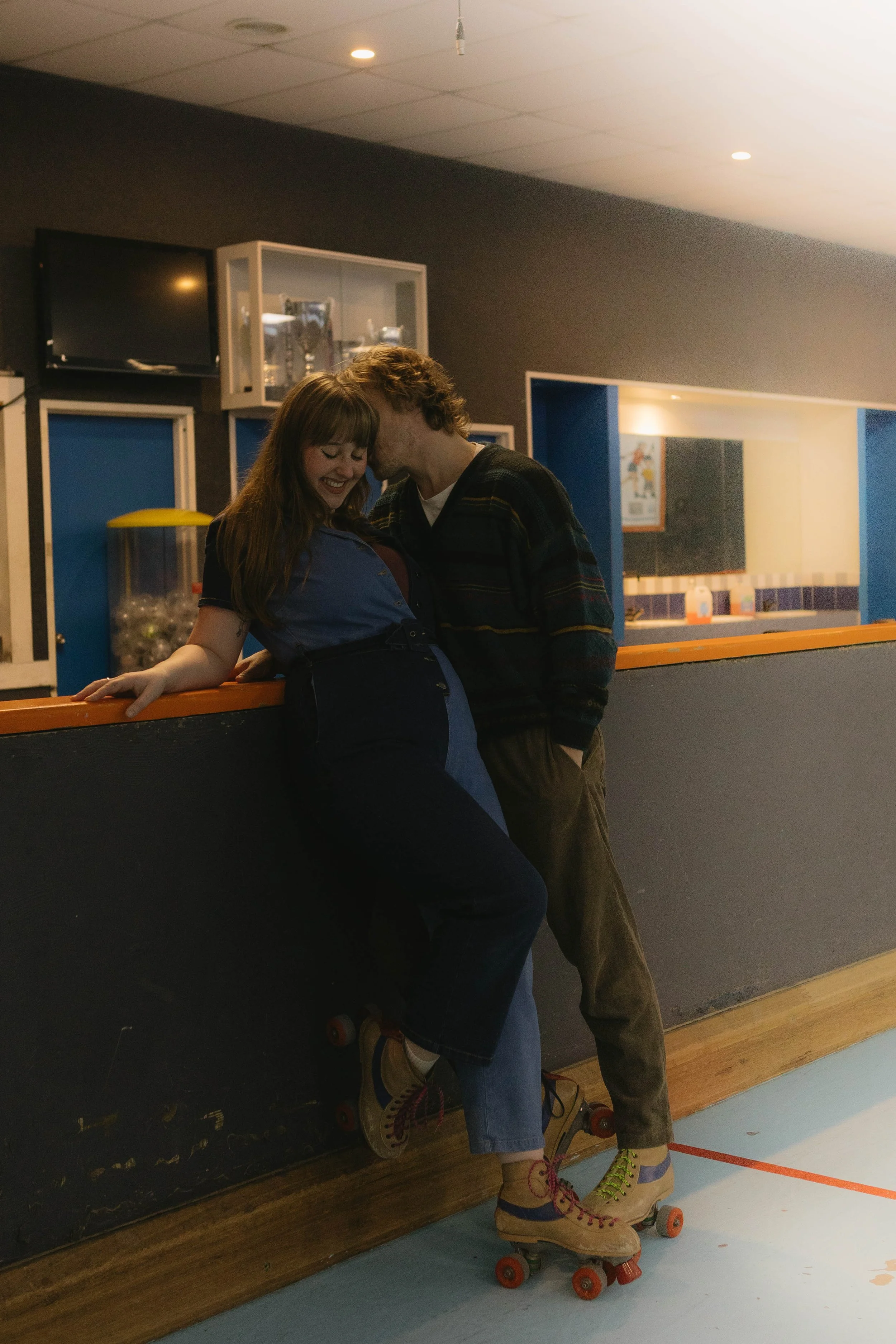 melbourne-roller-skating-couple-photoshoot (25).jpg