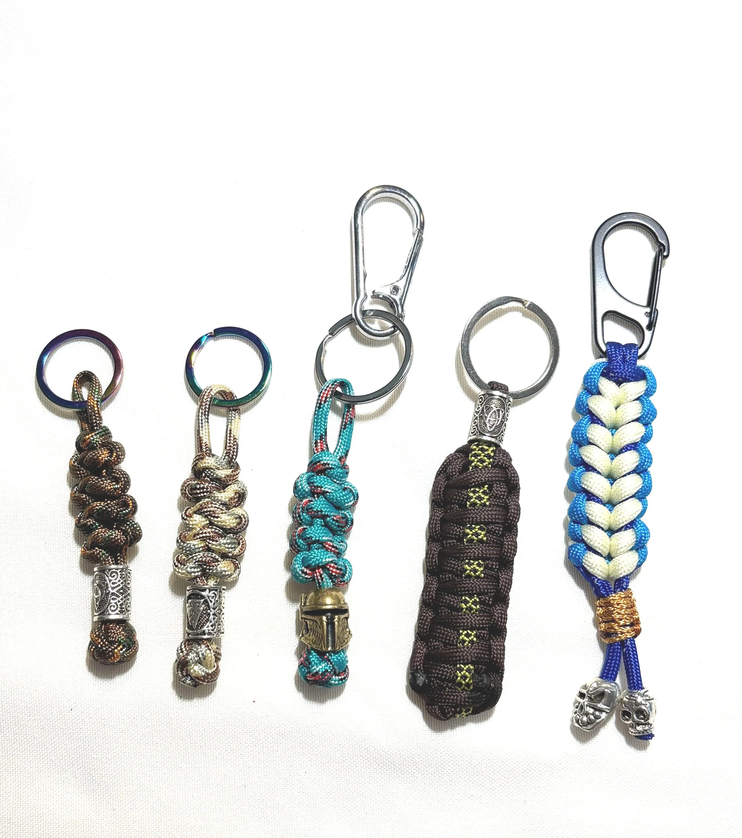 Paracord keychains