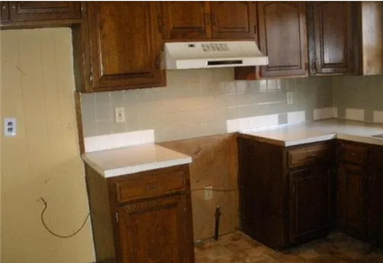 11621 Kitchen 2.png