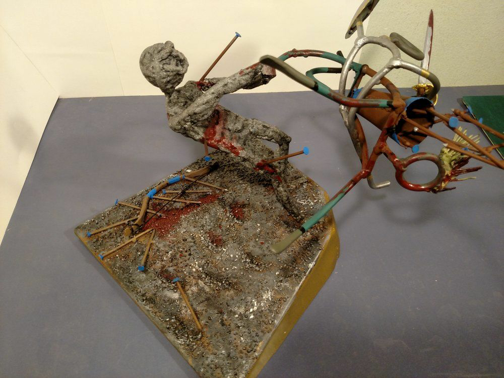 Steel sculpture "Hugo in Motion"