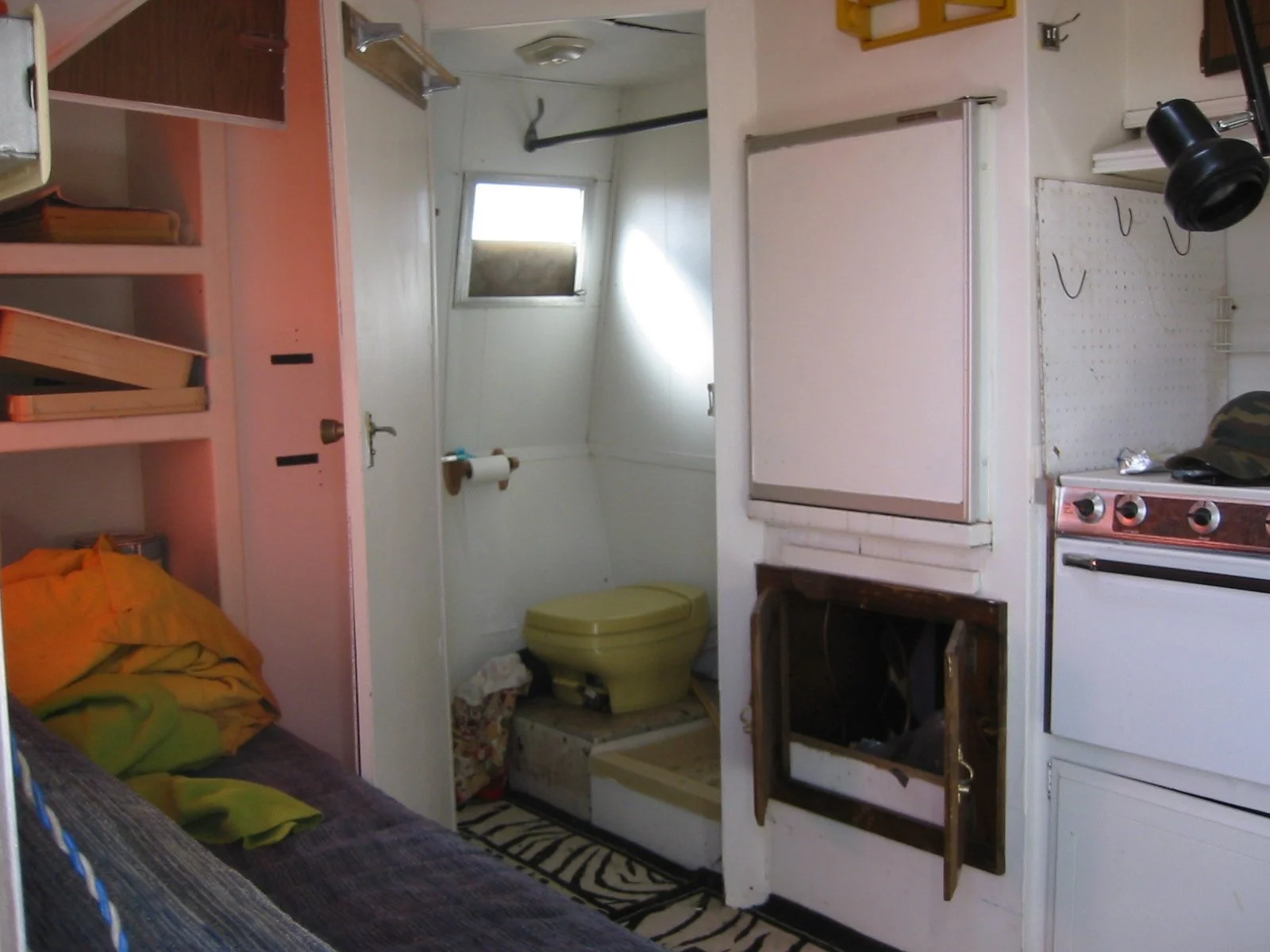 As the door opened, a lookout sat on the toilet holding a rosary and praying, not running. He was one small piece of a much larger operation, and in that moment, he knew exactly what was coming.