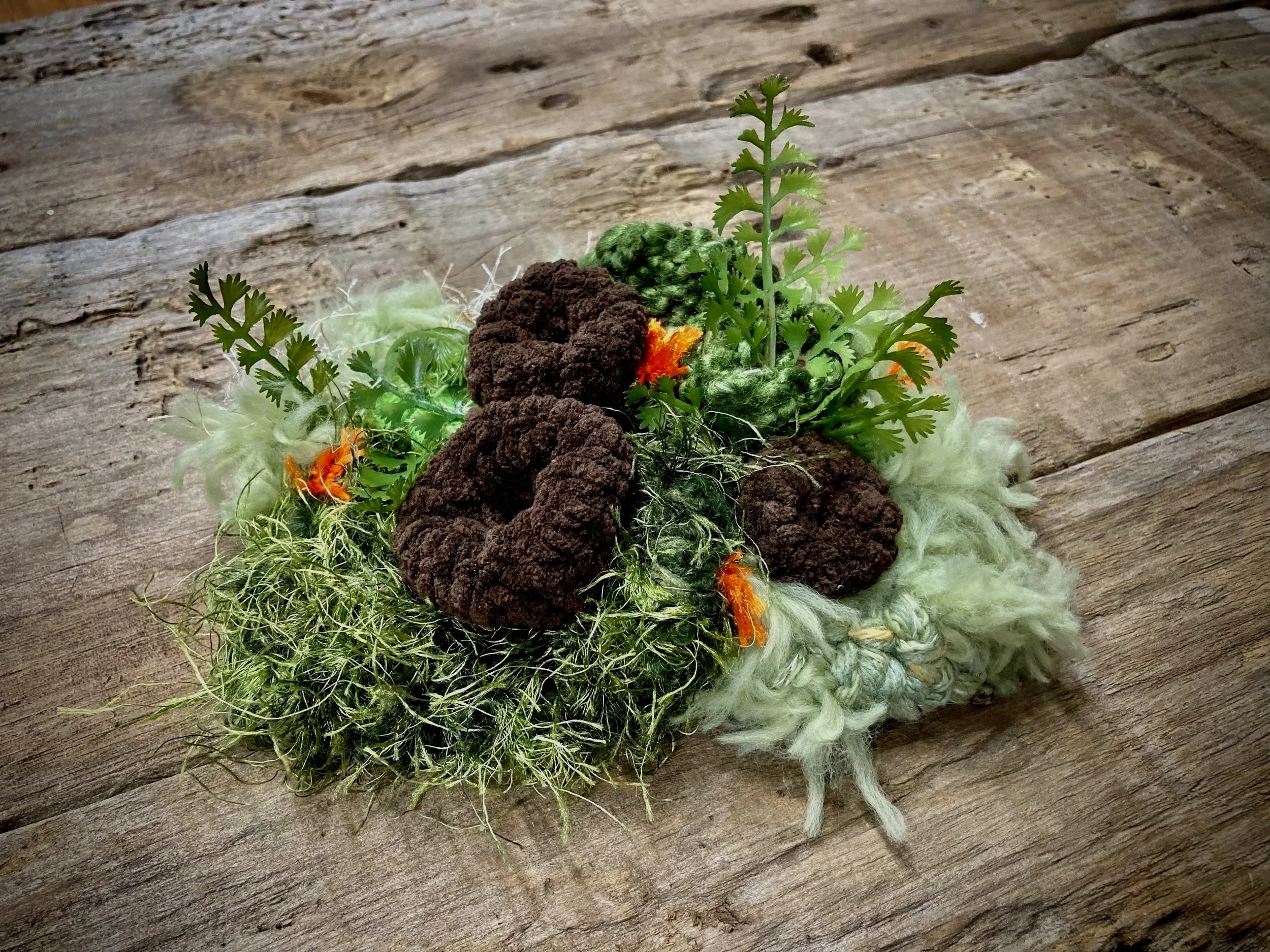 Share The Love: Spored Puffballs, Mixed fibers, 2025