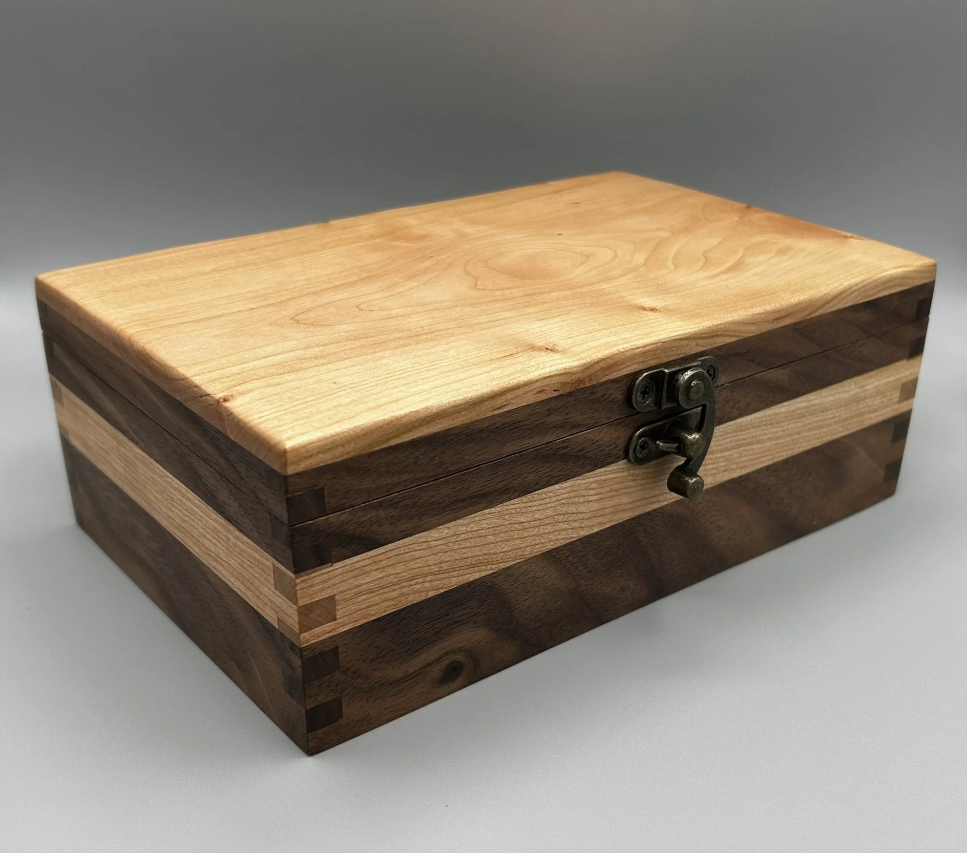 Walnut and Cherry Keepsake Box