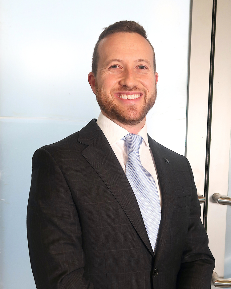 Dr Matthew Peverelle - Gastroenterologist and Hepatologist based in various locations across Melbourne.