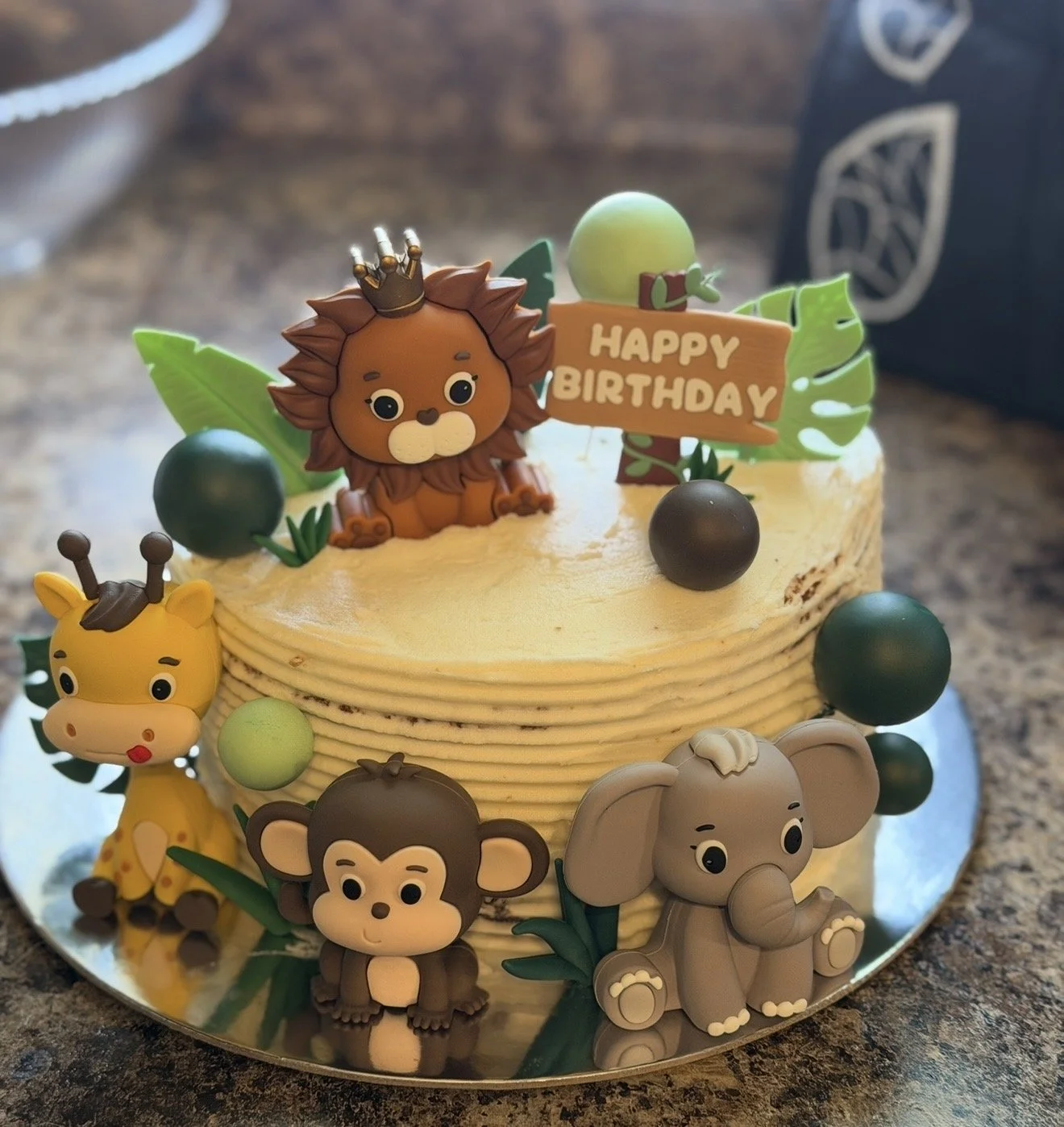 Small Custom Cake (6-7")