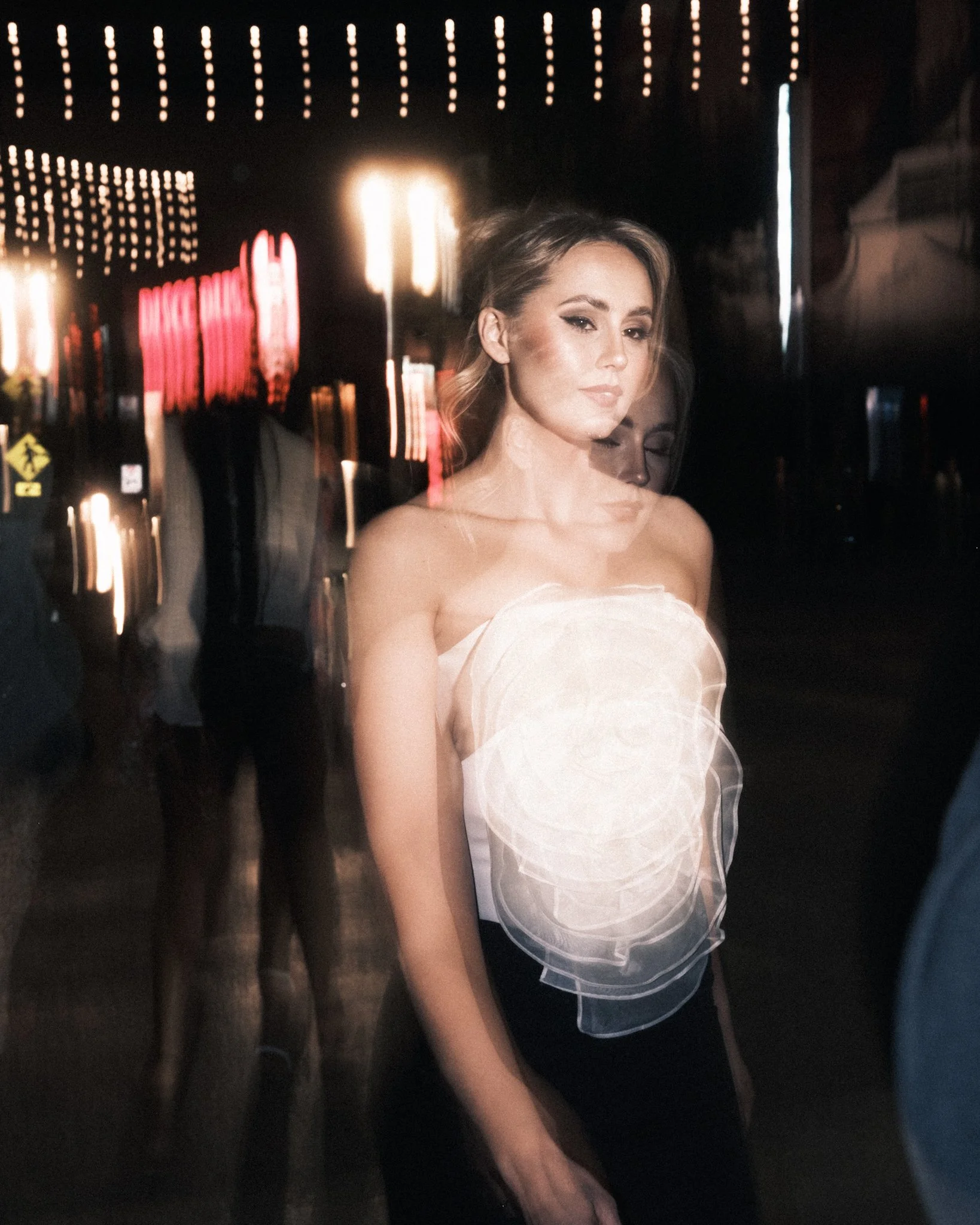 Hilana_vegas_casual_1.jpg