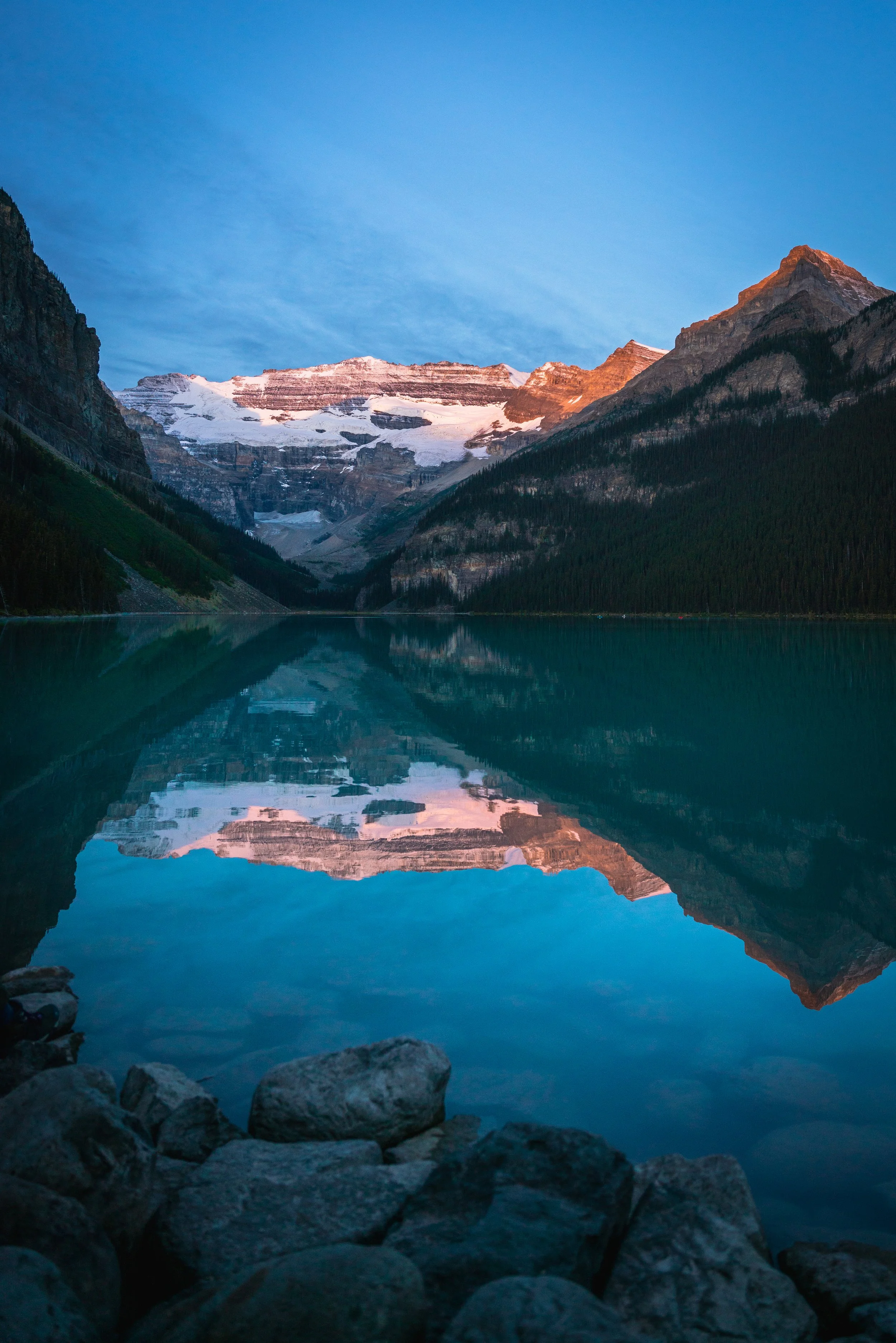 Lake Louise Sunrise.jpg