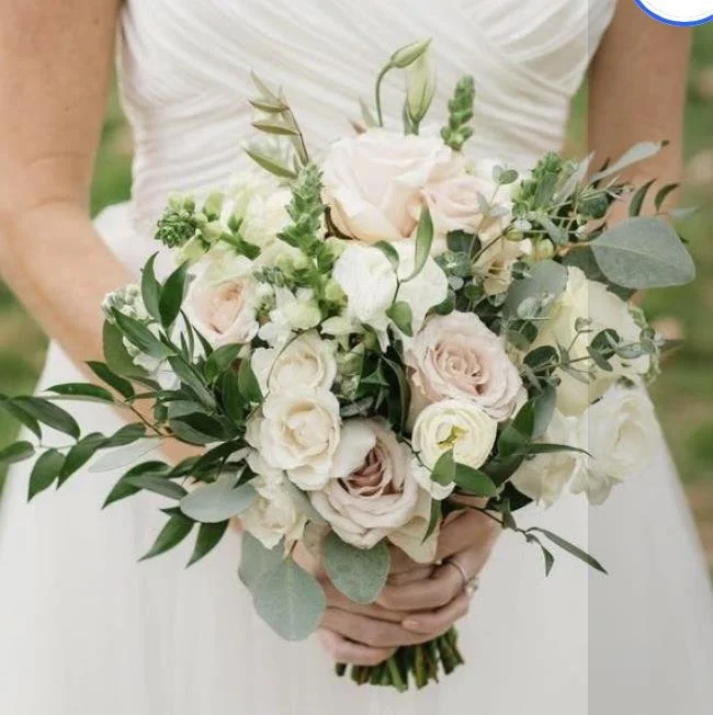 Blush and ivory rose bridal bouquet from Simply Florals Atlanta