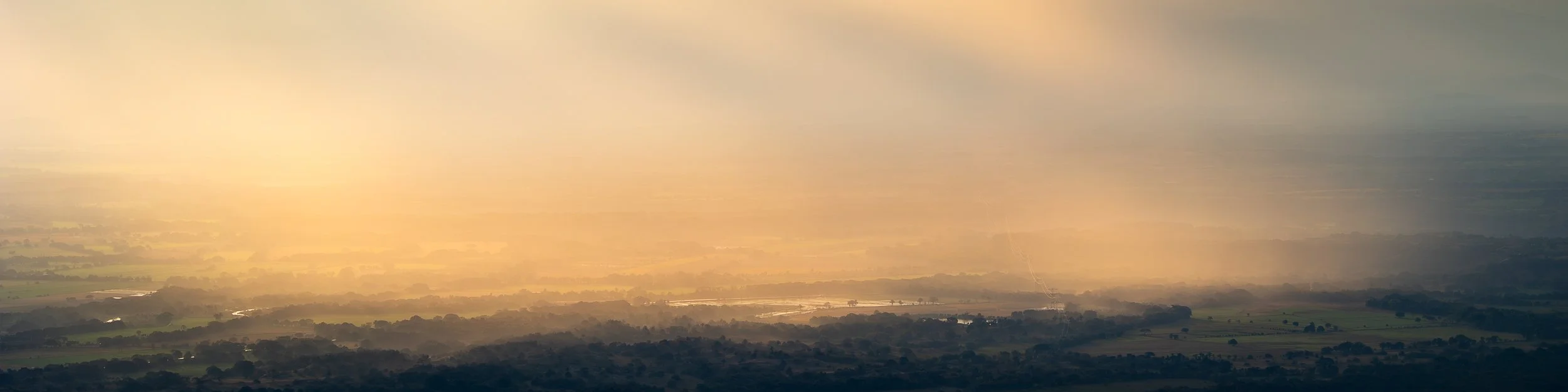 Divina Niebla