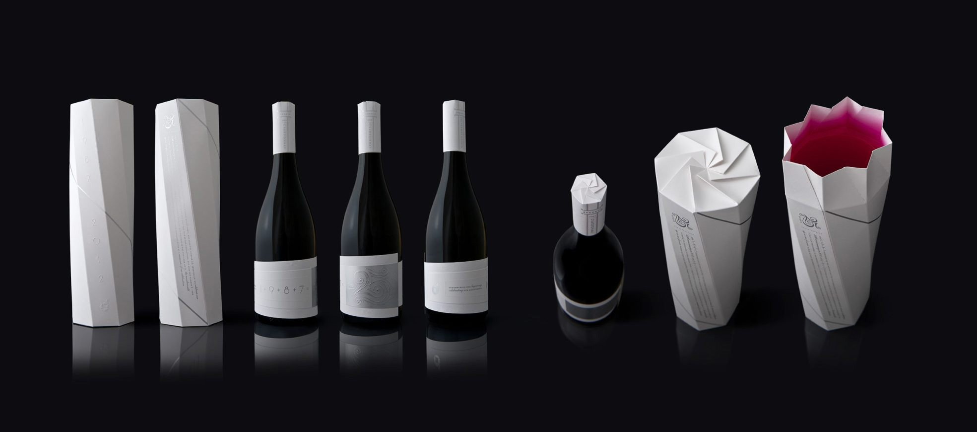 An image of a wine bottle and sleeve, commemorating Dessein's 25th year as a graphic designer based in Perth, Australia