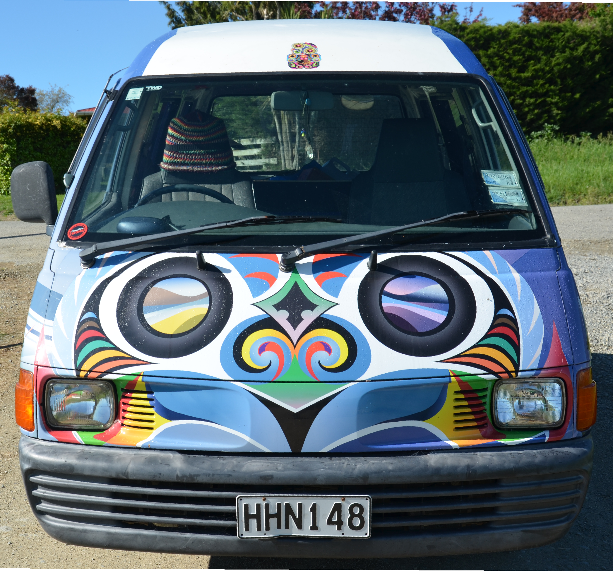 Design, print and application of full vehicle wrap