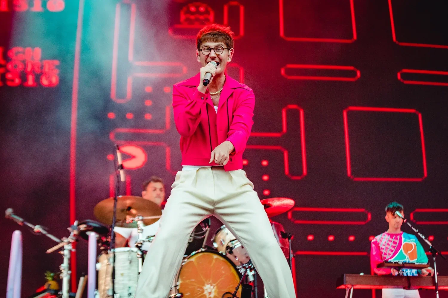 glass_animals_reading_festival_Frances_beach-17.webp