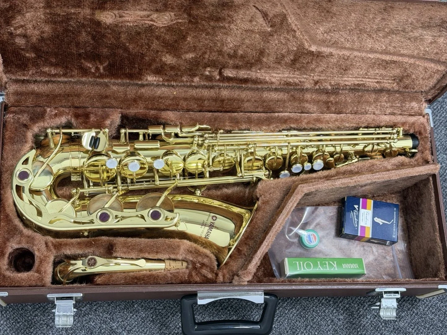 Yamaha Alto Sax YAS-32 Made in Japan - Used