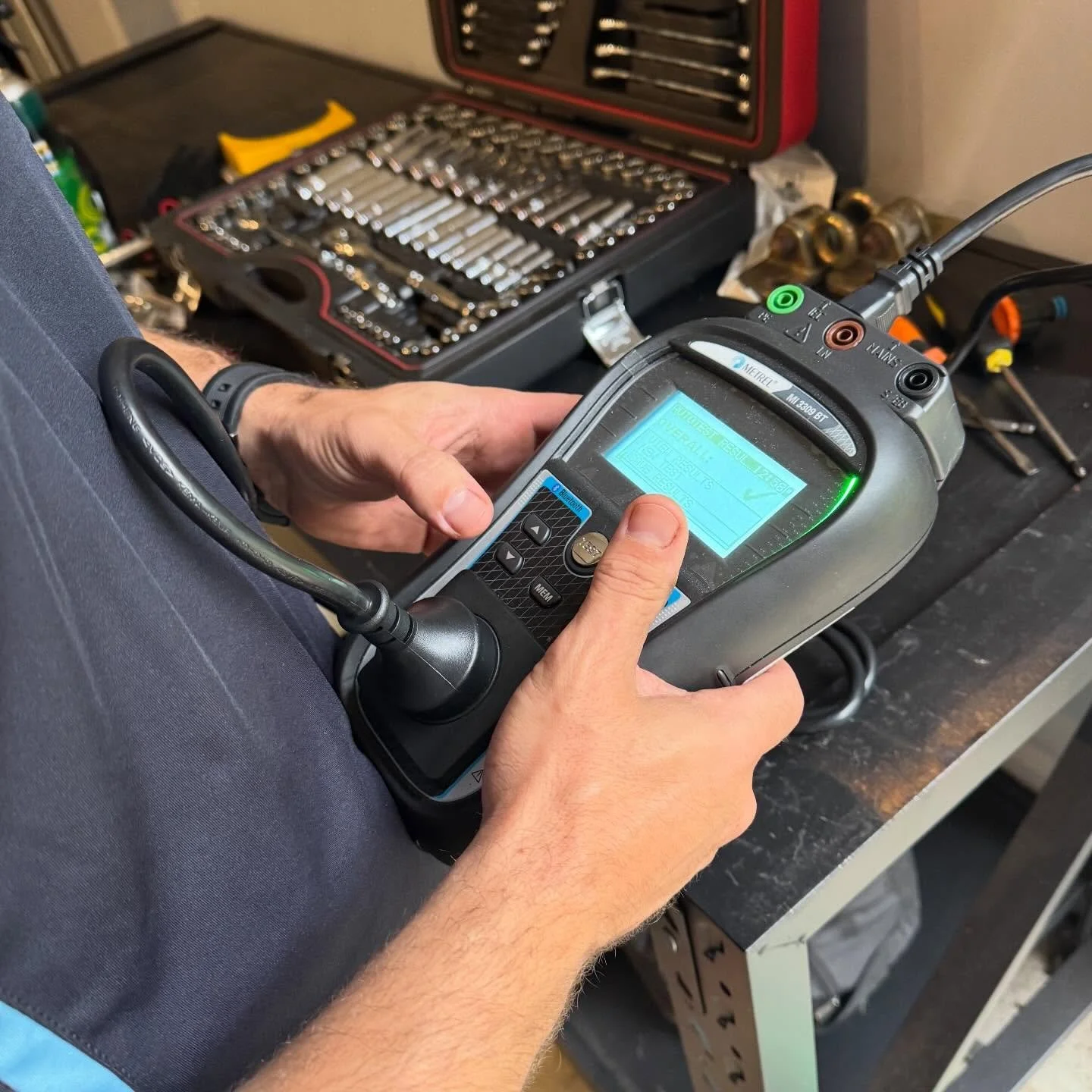 🔍 Ever wondered what actually happens during a test and tag visit?
Most people imagine something complicated and time-consuming. The reality? It&rsquo;s pretty slick. Here&rsquo;s the process:
Step 1 &mdash; Visual Inspection
Before we even plug any