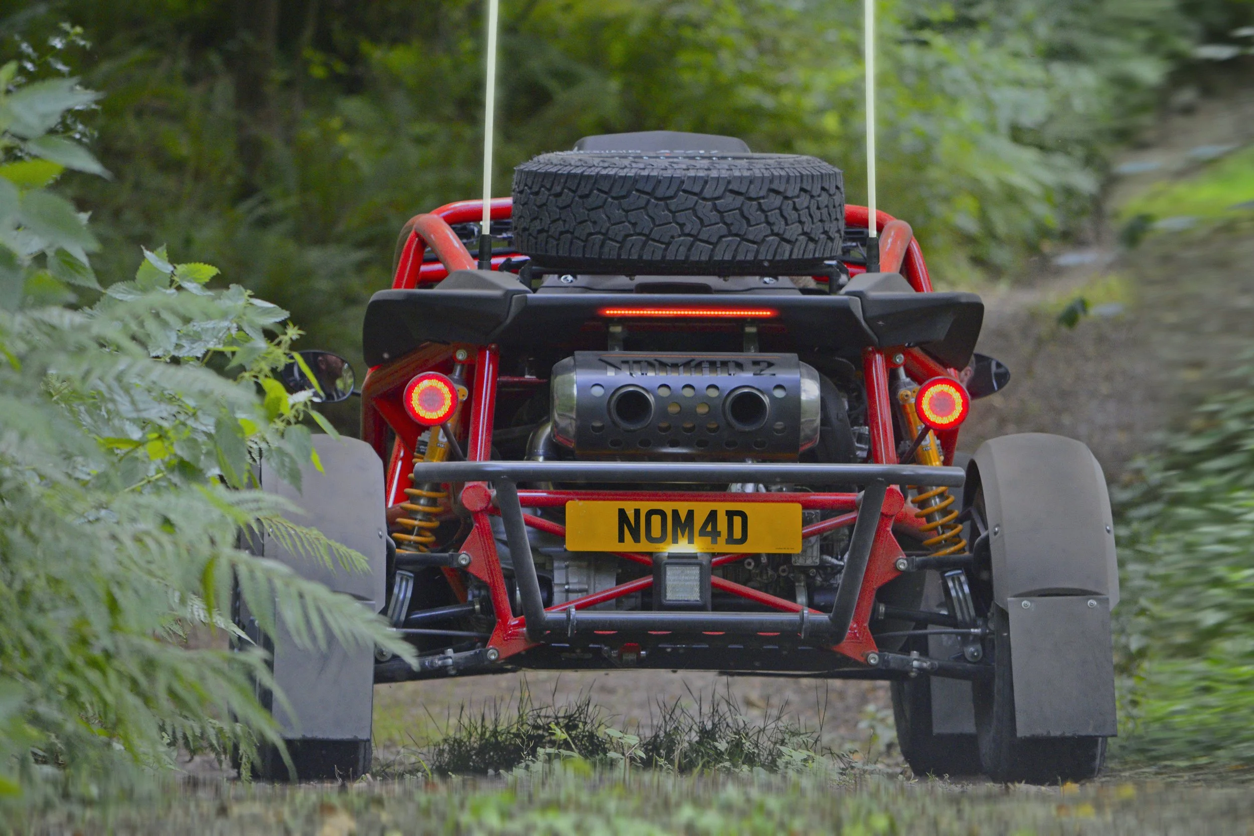03 Ariel Nomad 2 Driving.jpg