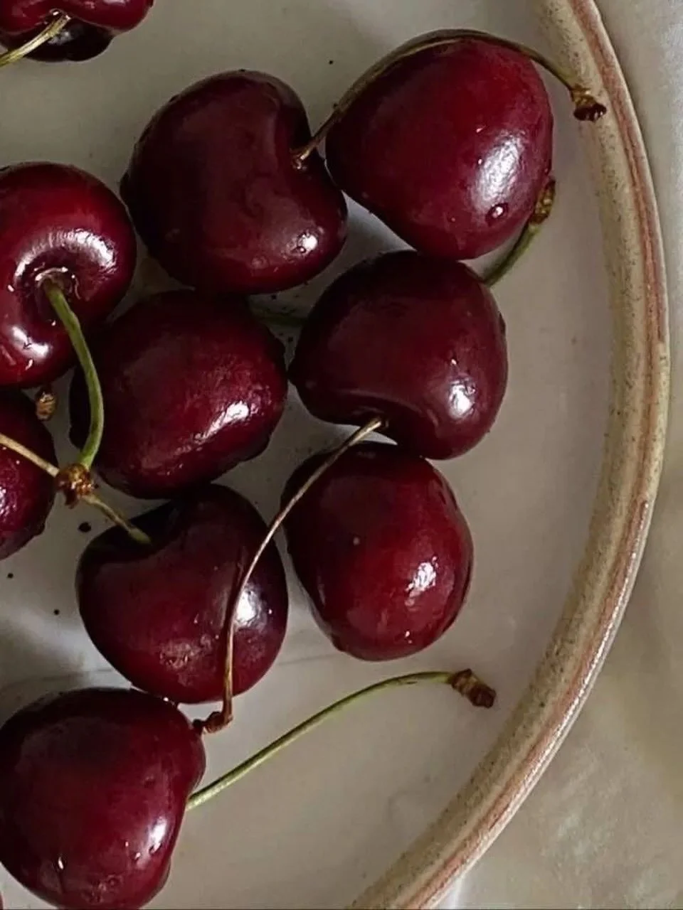 cherry ripe delight stocked @thecommonroommackay 🍒 

image via @pinterest