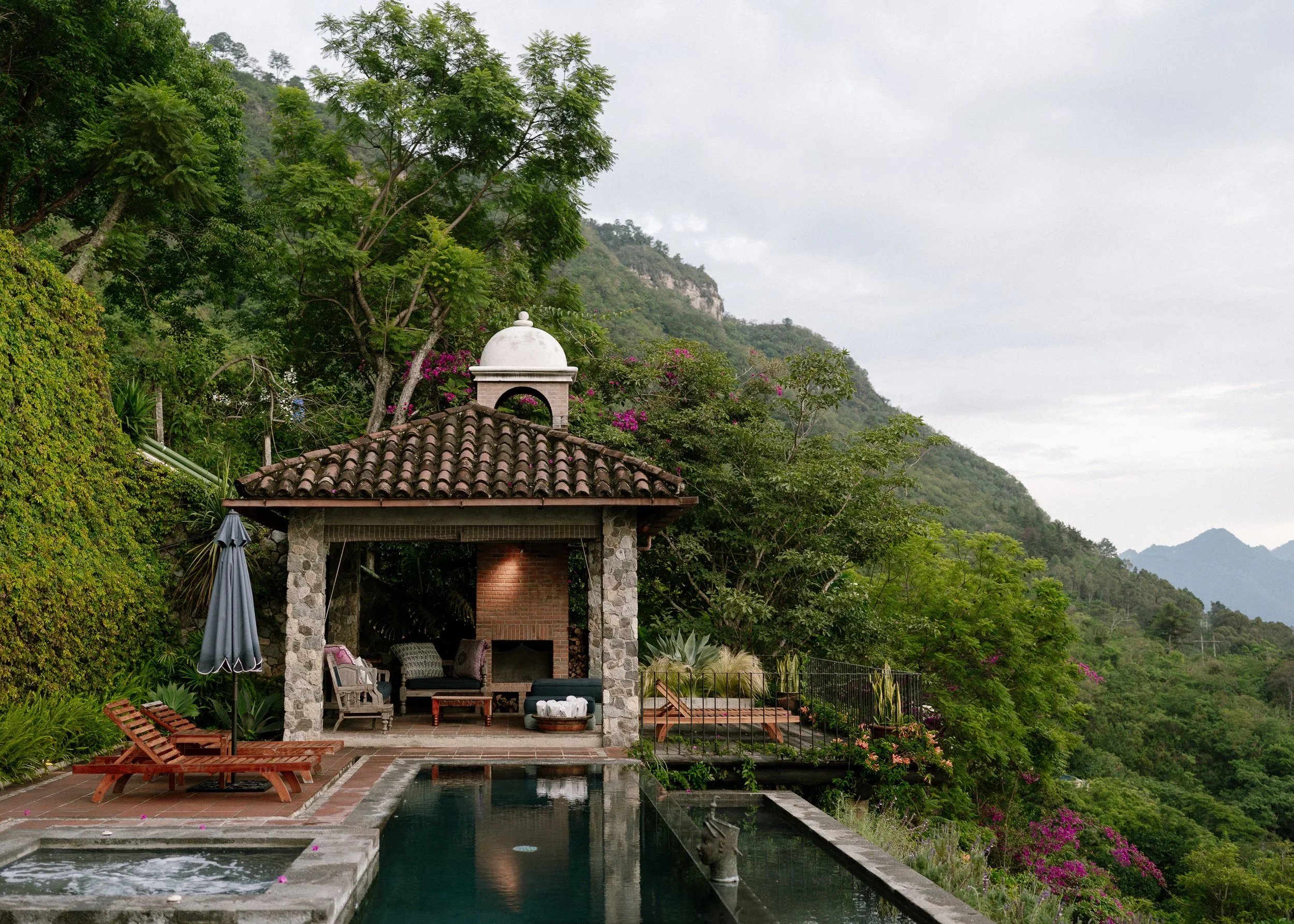 CASA PALOPO vista piscina.webp
