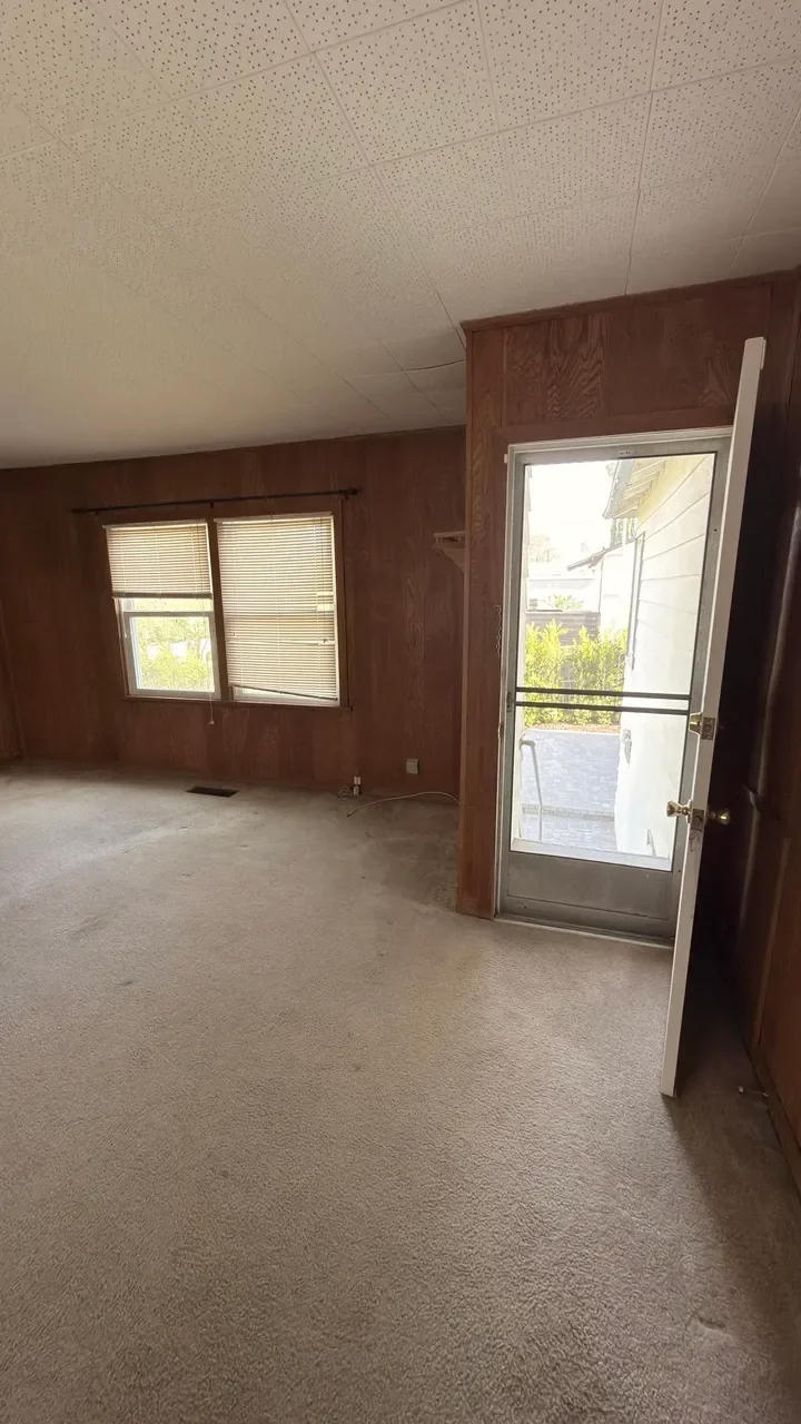 affordable-home-remodel-tujunga-glendale-los-angeles-crystal-peak-before-014.webp
