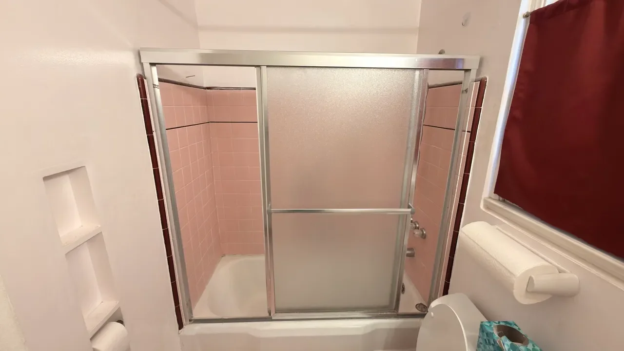affordable-home-remodel-tujunga-glendale-los-angeles-crystal-peak-before-0111.webp
