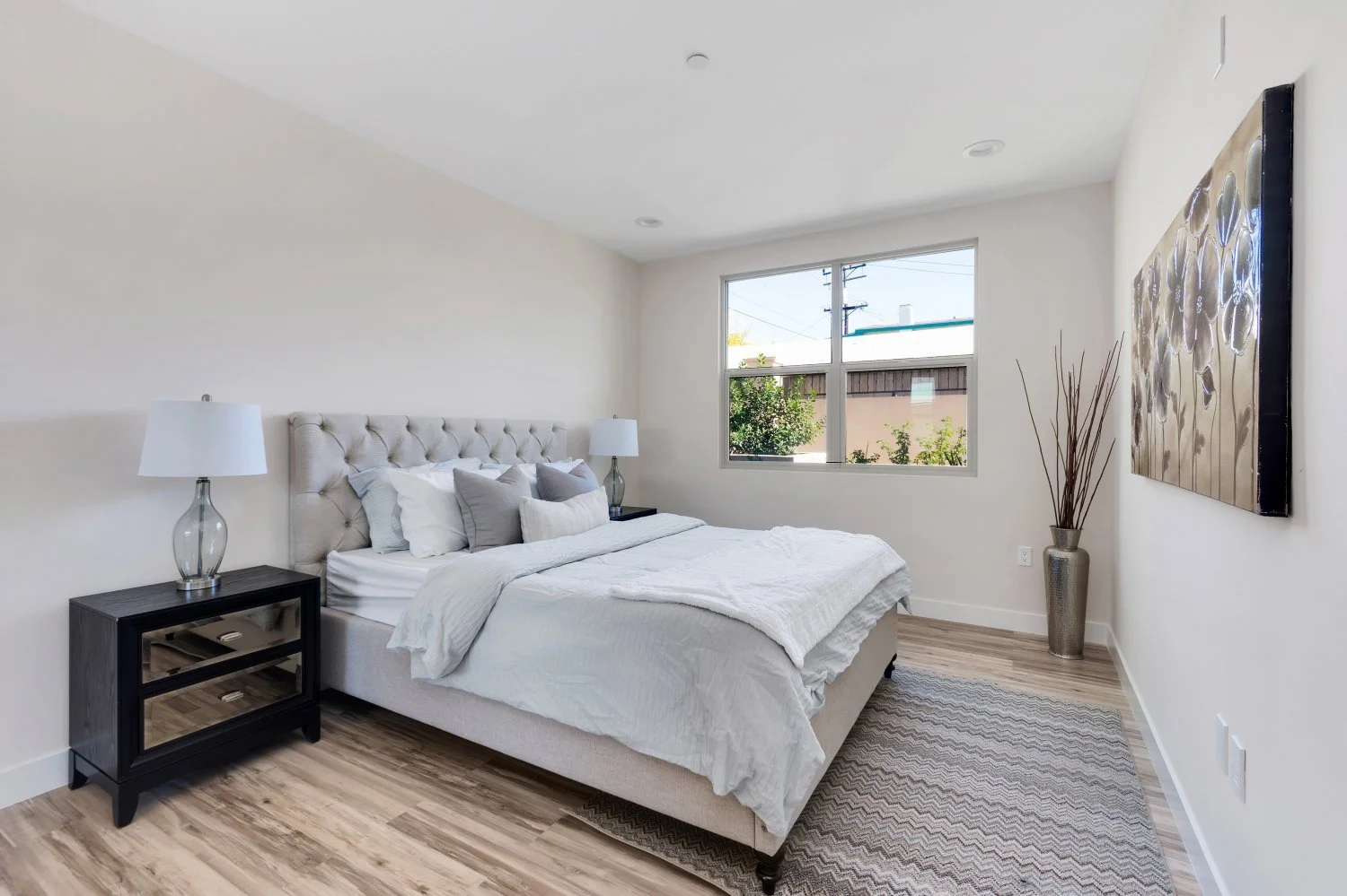 Flooring contractor for wood floor paneling