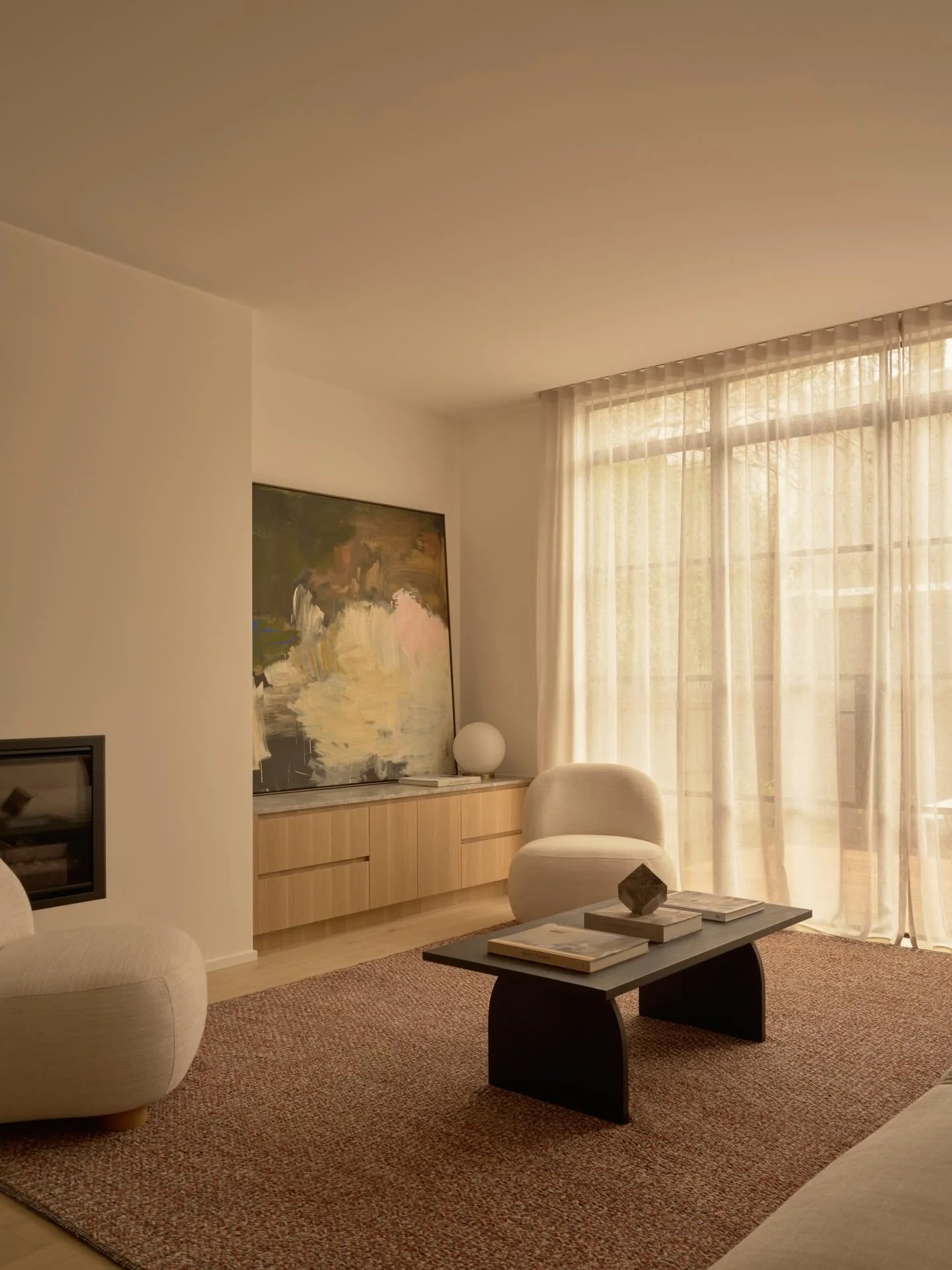 Surrey Road Project for @johlt.constructions 

Photography @madeleineburke 
Direction @montagegroupau