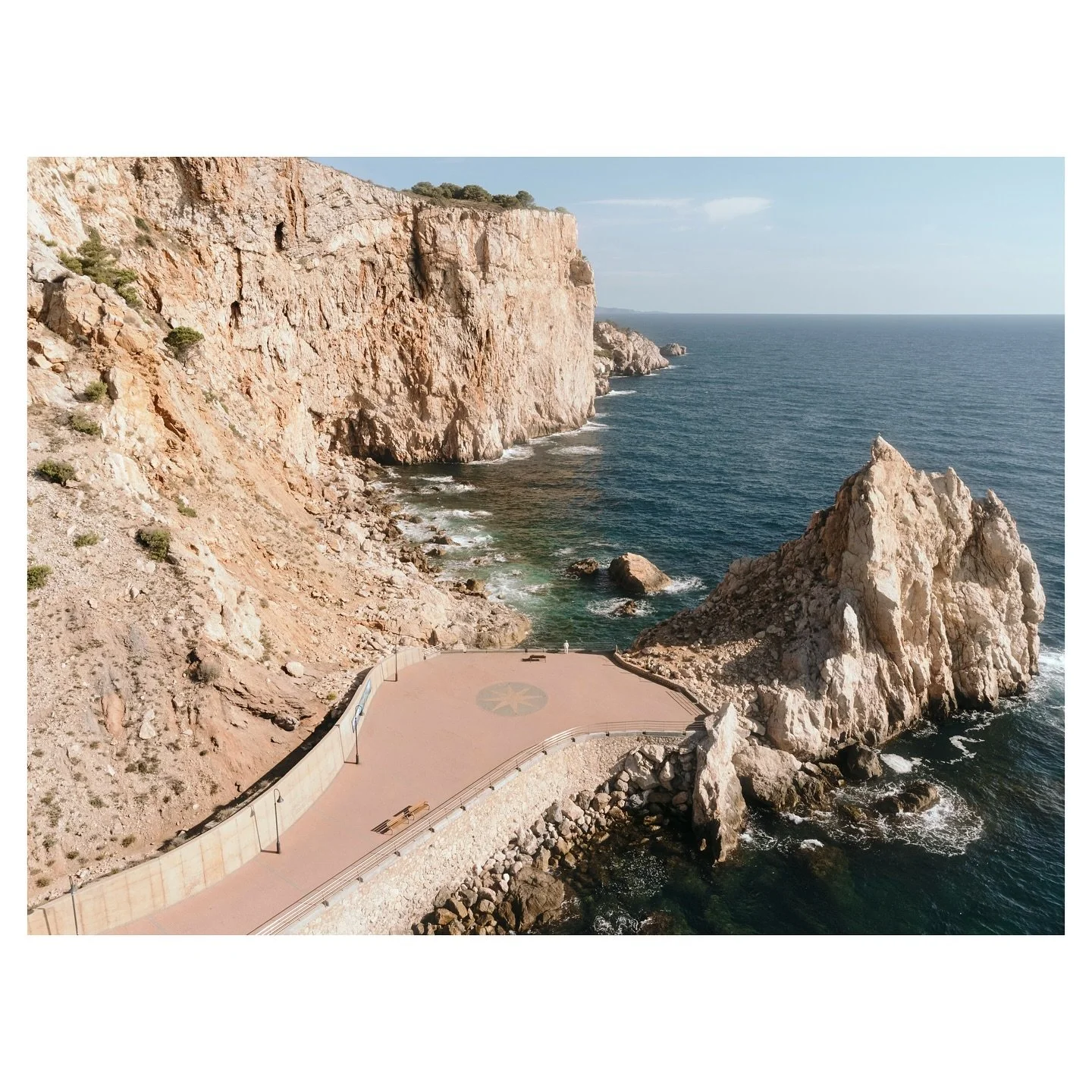 Second home
&mdash;&mdash;&mdash;&mdash;&mdash;&mdash;&mdash;&mdash;&mdash;&mdash;&mdash;&mdash;&mdash;&mdash;&mdash;&mdash;&mdash;&mdash;
#Estartit  #cameranu_nl #zoomnl #girona 
#DroneGlobe
 #dronenature #CatalunyaExperience  #photography #descobre