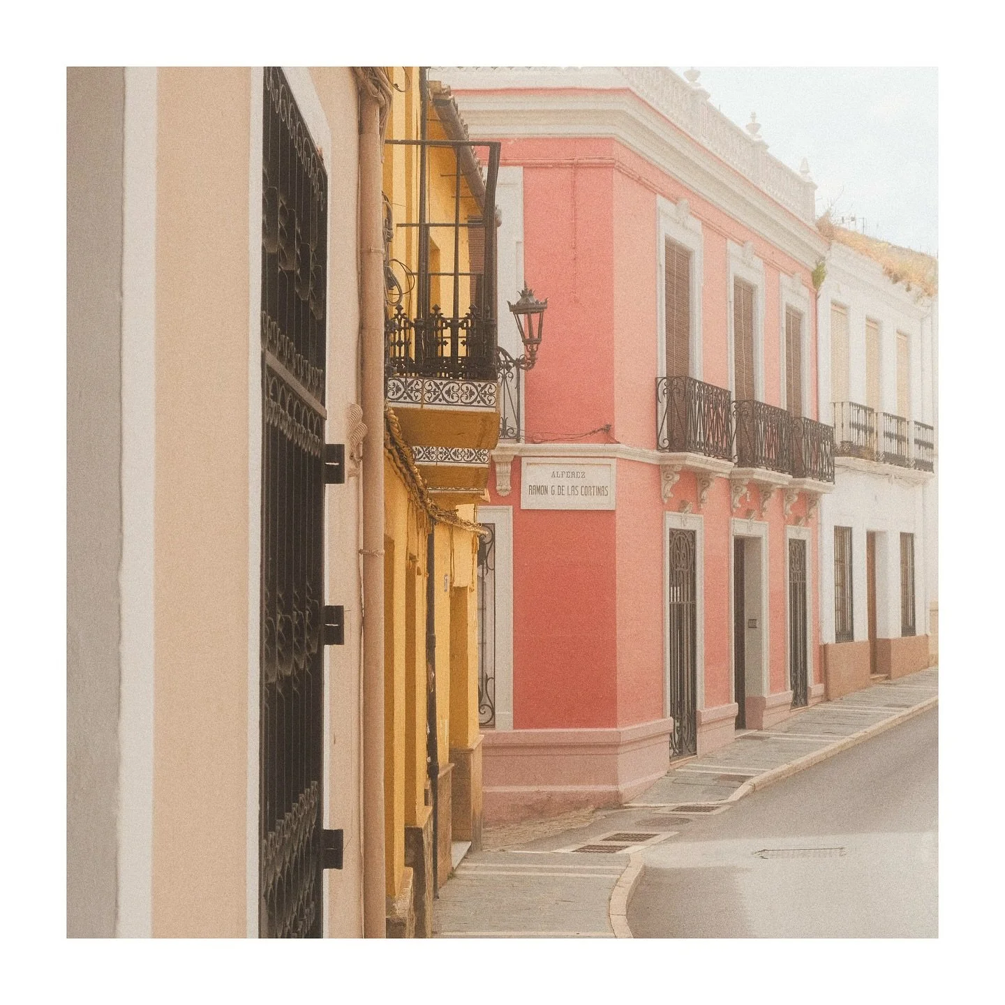 Ronda 
&mdash;&mdash;&mdash;&mdash;&mdash;&mdash;&mdash;&mdash;&mdash;&mdash;&mdash;&mdash;&mdash;&mdash;&mdash;&mdash;&mdash;&mdash;&mdash;&mdash;
#ronda #malaga #andalucia  #cameranu_nl #zoomnl #photography  #ig_spain #espa&ntilde;agrafias #fingerp