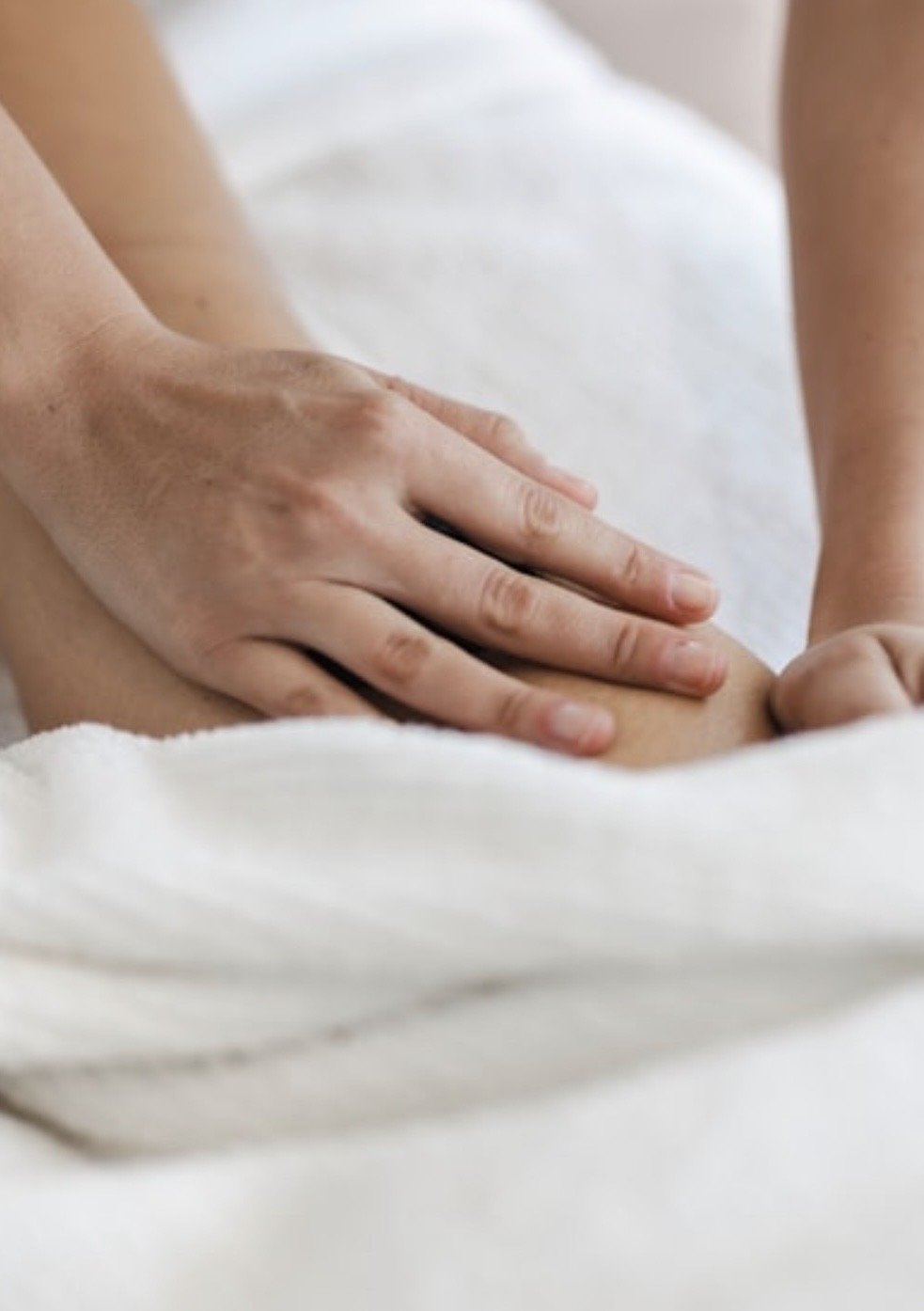 Lymphatic drainage massage treatment for lipoedema improving circulation and fluid movement