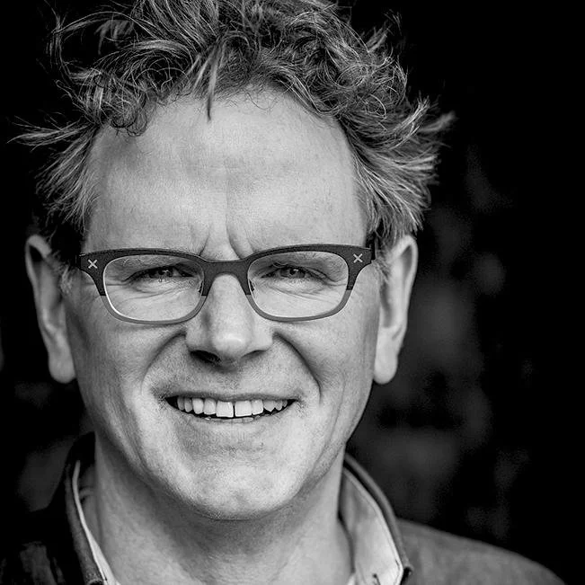 De Weg Naar Hoogleraar : Een Gesprek Met Renger Witkamp