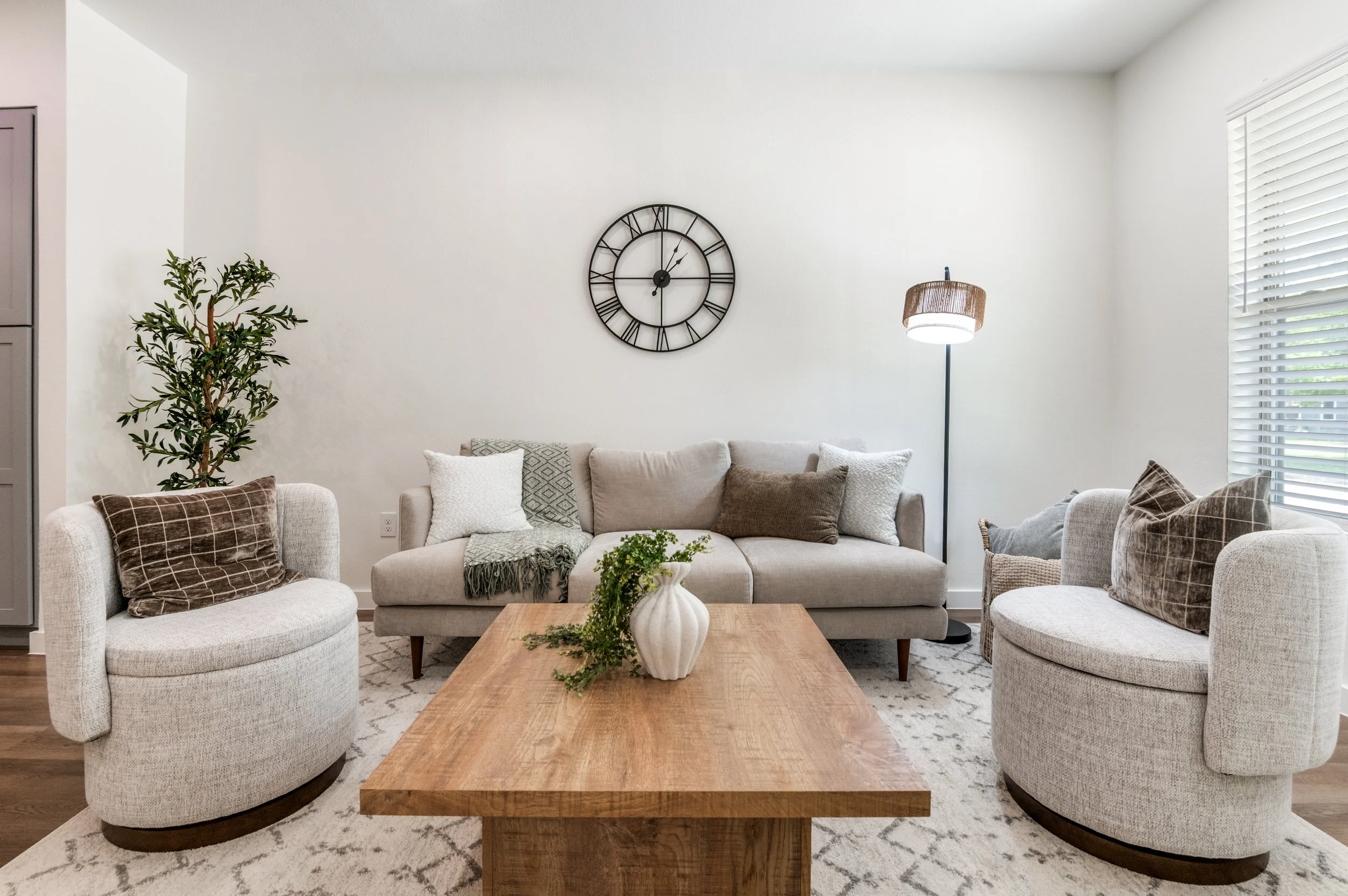 3115-topeka-ave-101-dallas-tx-75212-High-Res-5.jpg