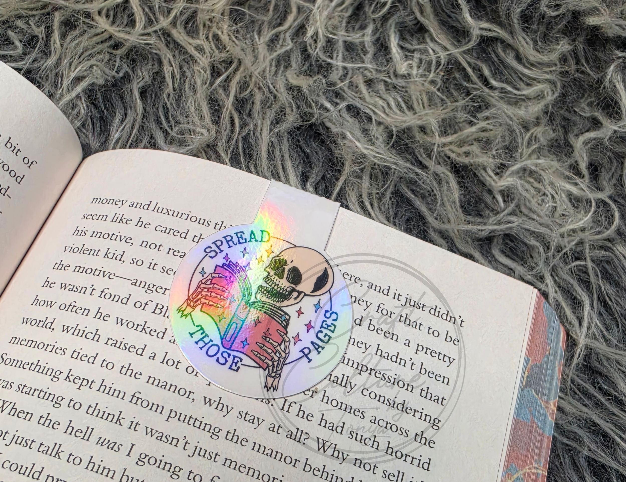 Spread Those Pages Magnetic Bookmark