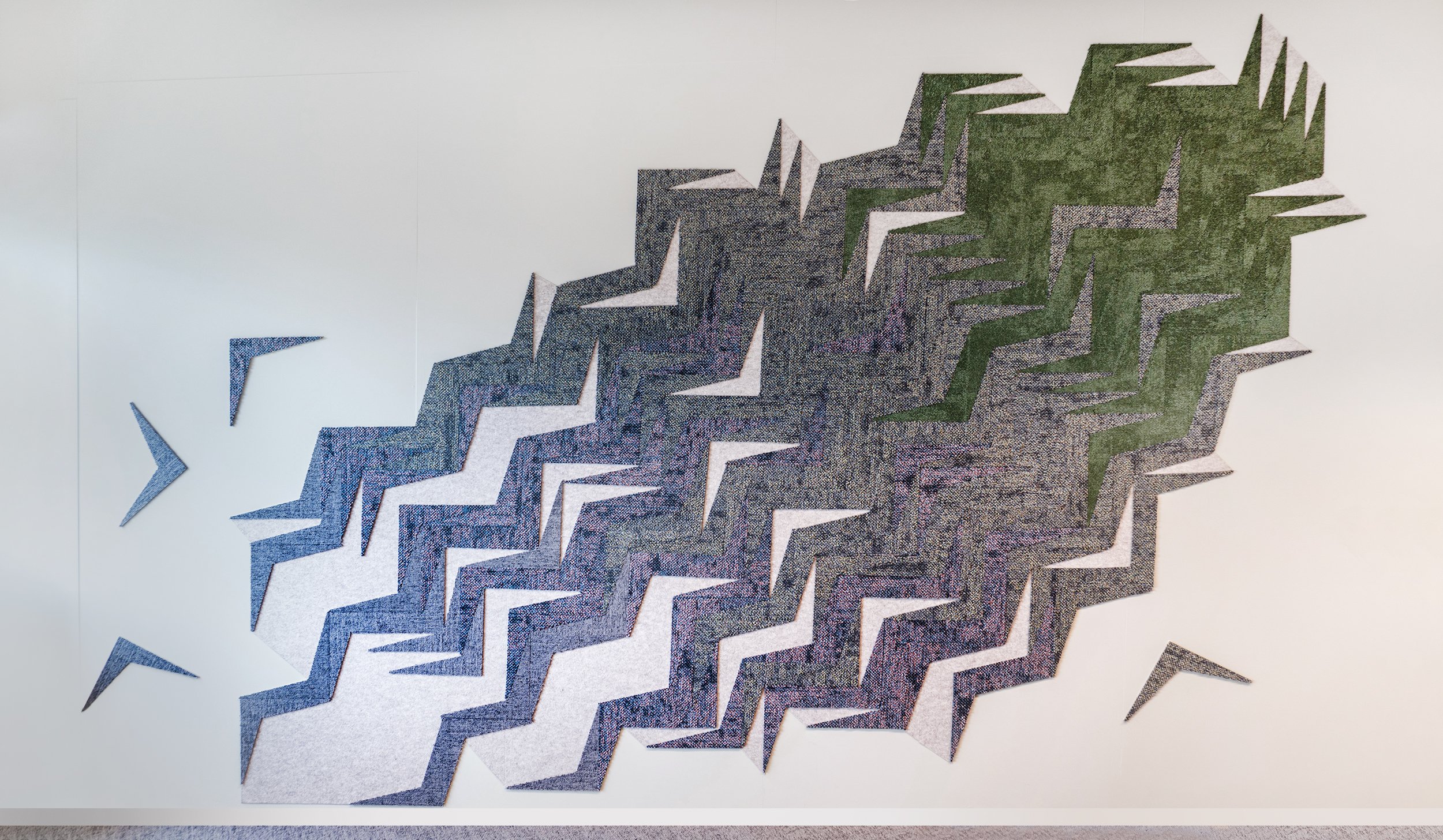 11_NN_carpetmural_05_crop.jpg