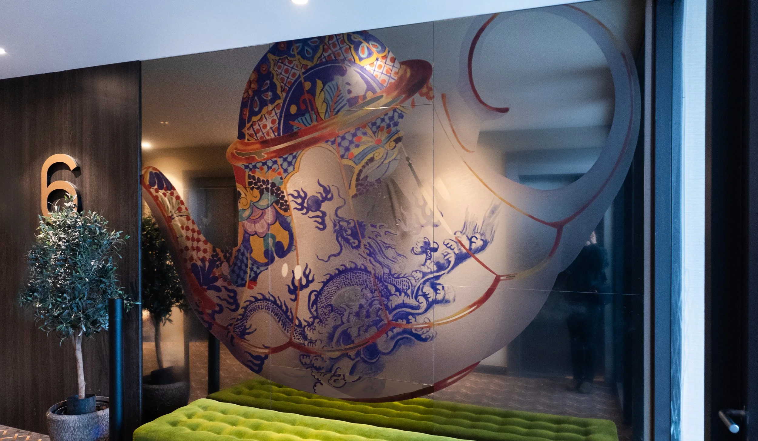 18_New_West_teapots_11_crop.jpg