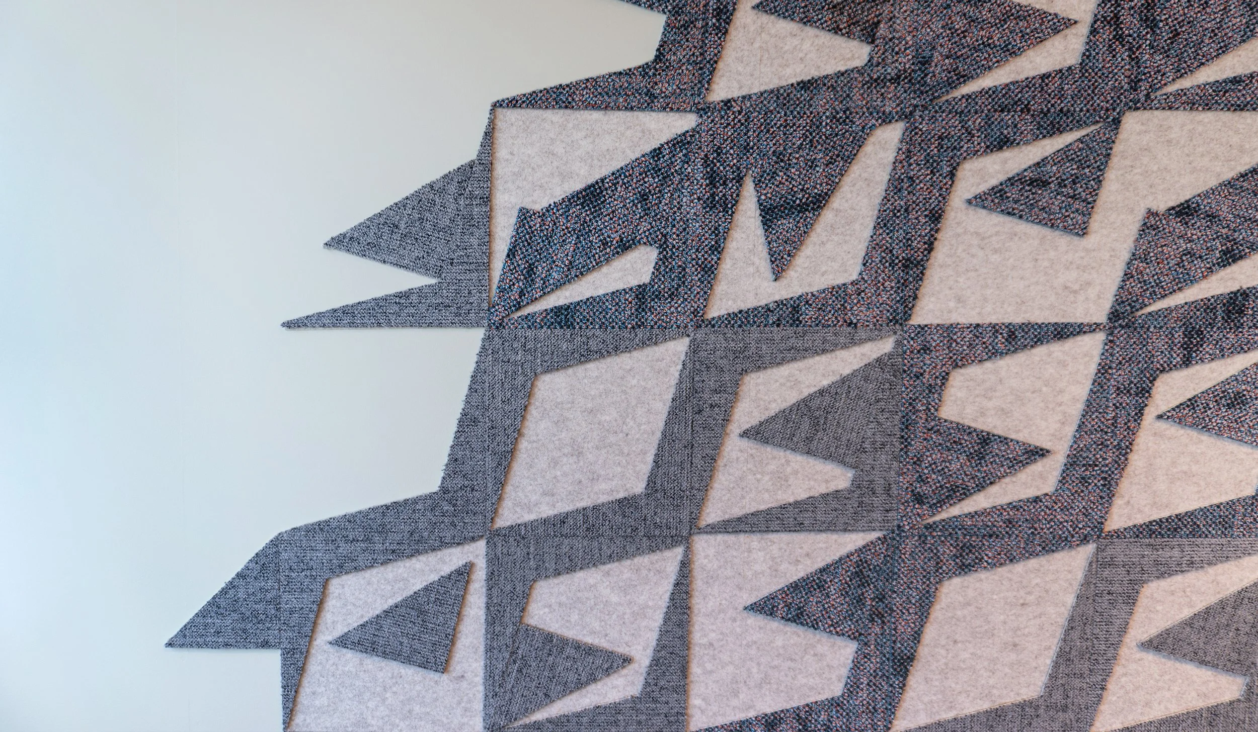 11_NN_carpetmural_04_crop.jpg