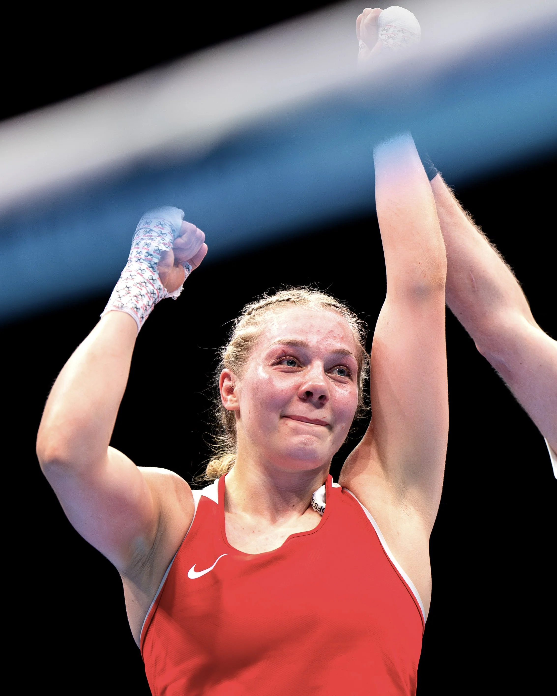 Winning gold in Poland. After elite boxing, Sunniva is very happy with her performance, and visibly moved after succeeding again. 