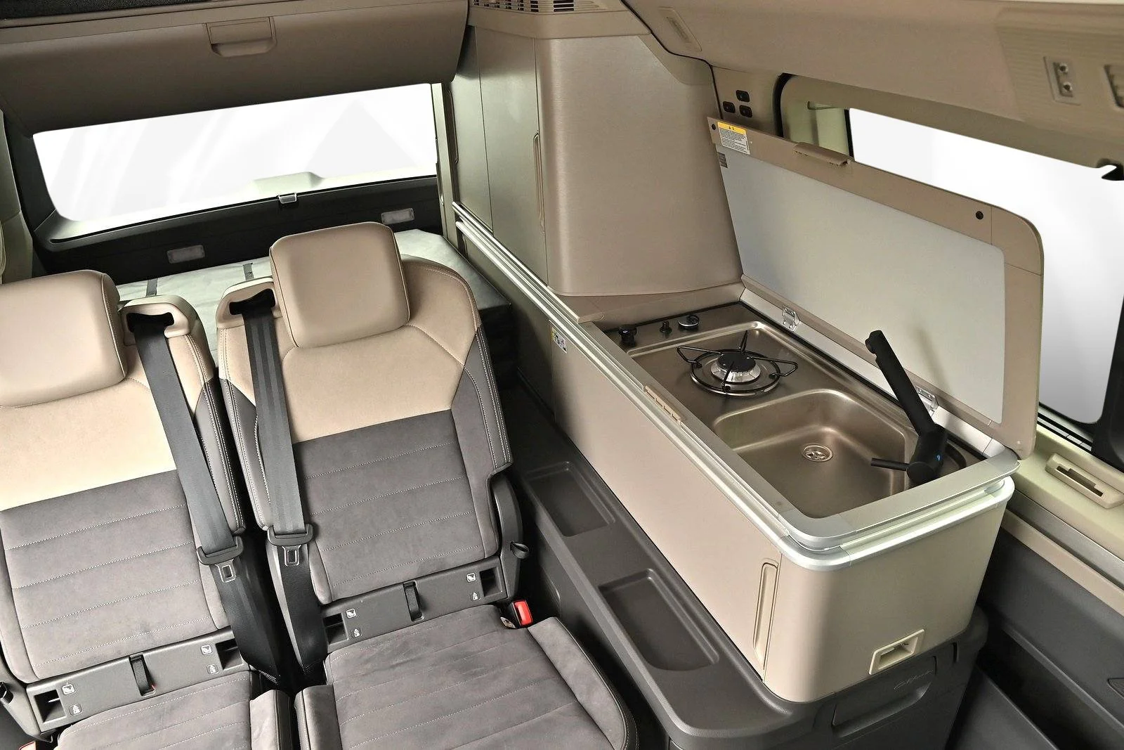 Volkswagen T7 California Ocean 2.0 TDI