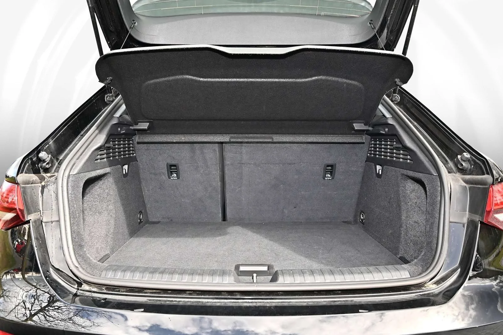 Audi A3 Sportback 30 TDI S-tronic- bagageira