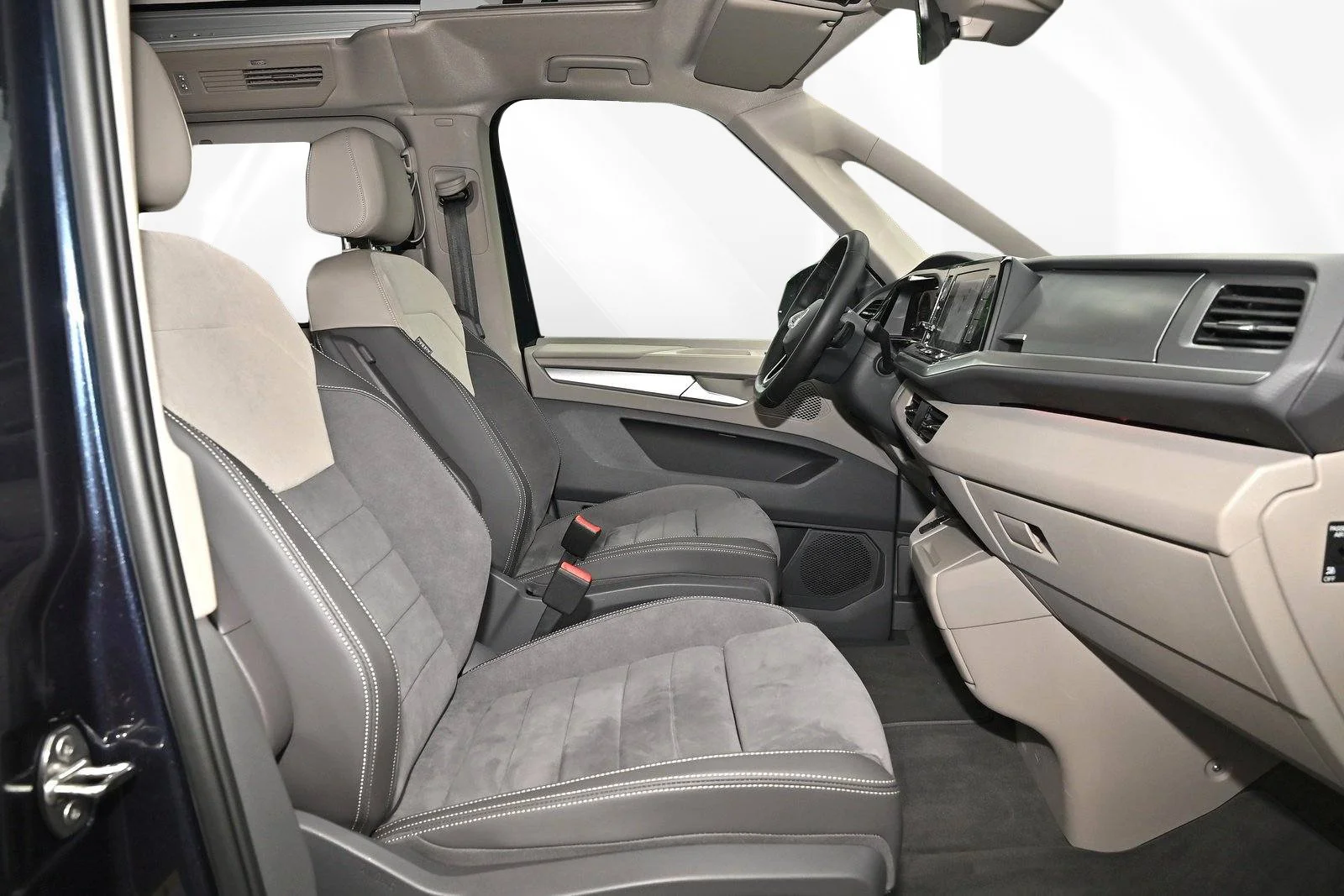 Volkswagen T7 California Ocean 2.0 TDI