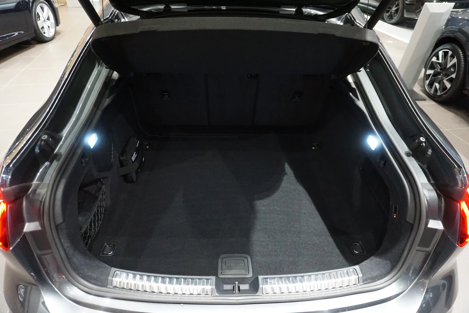 Audi A5 TFSI Matrix- bagageira