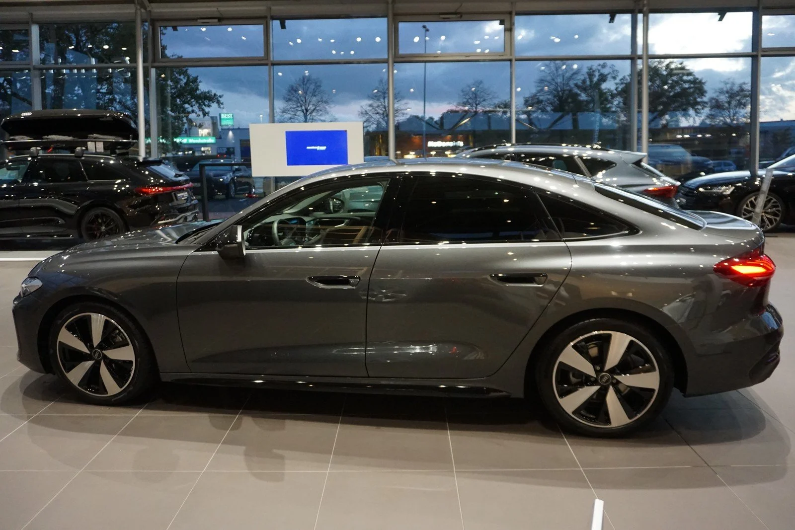Audi A5 TFSI Matrix