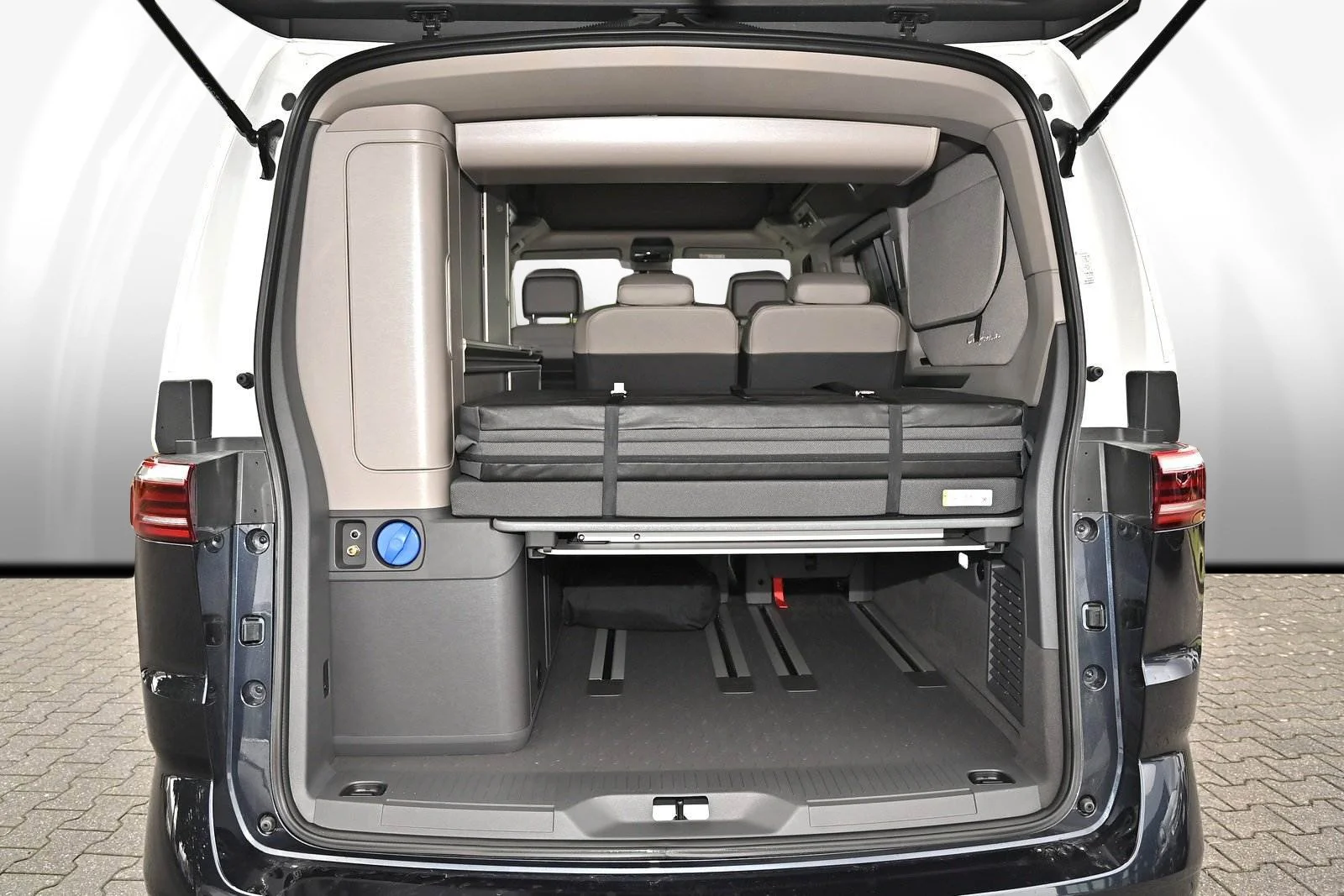 Volkswagen T7 California Ocean 2.0 TDI
