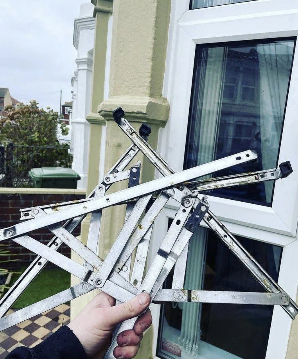 Window repair services