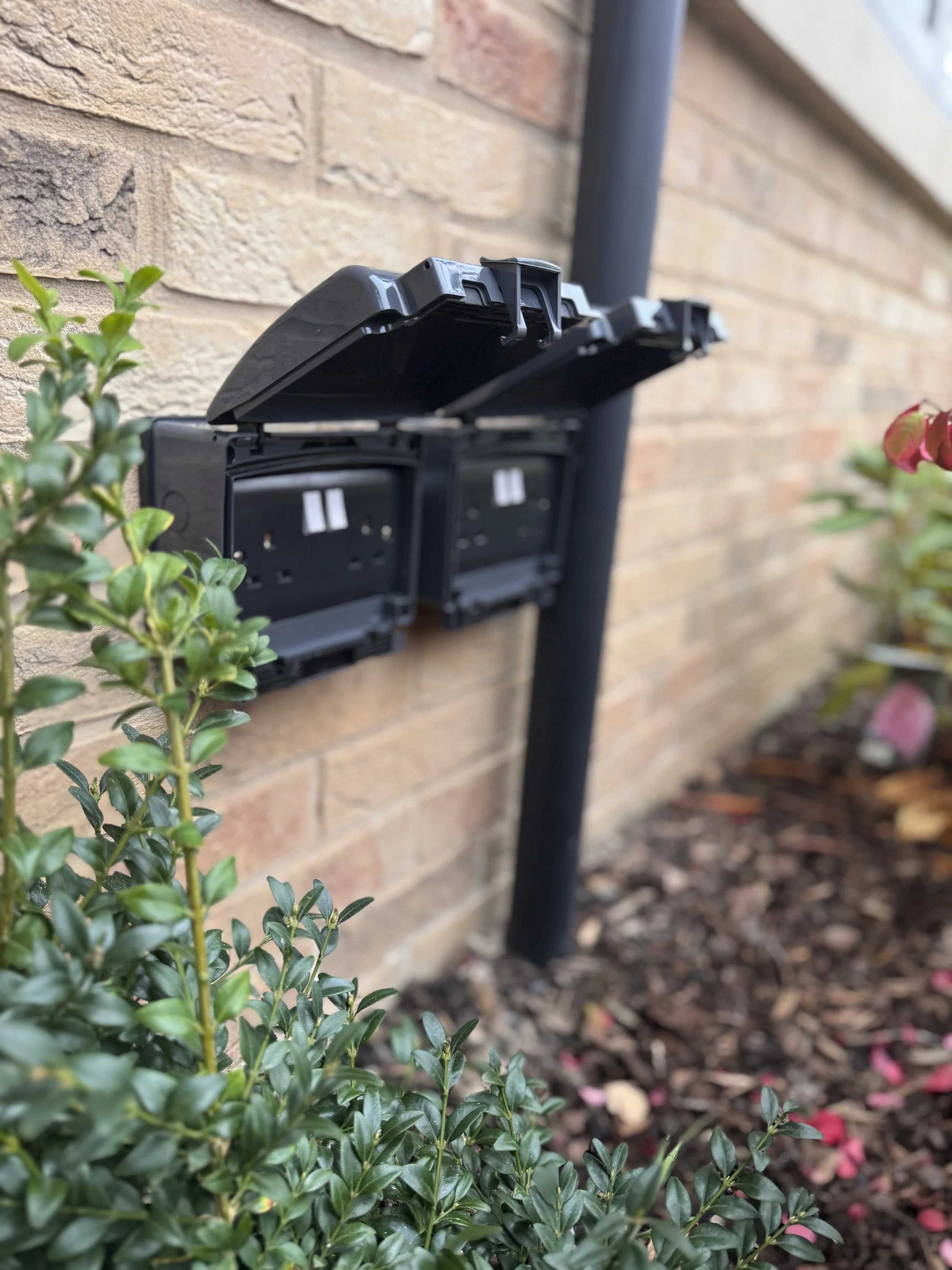 External sockets.jpeg