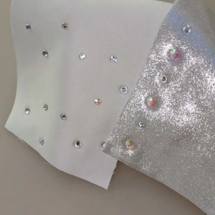 Sparkles, feathers and samples 🪩 getting ready for @rcsofficial production of Amelie this march!

Set and costume designer - @emcoxdesign