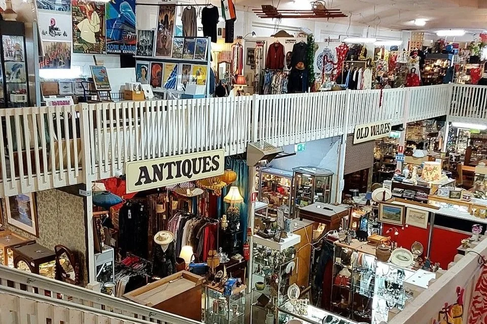 Victory Theatre Antiques, Blackheath