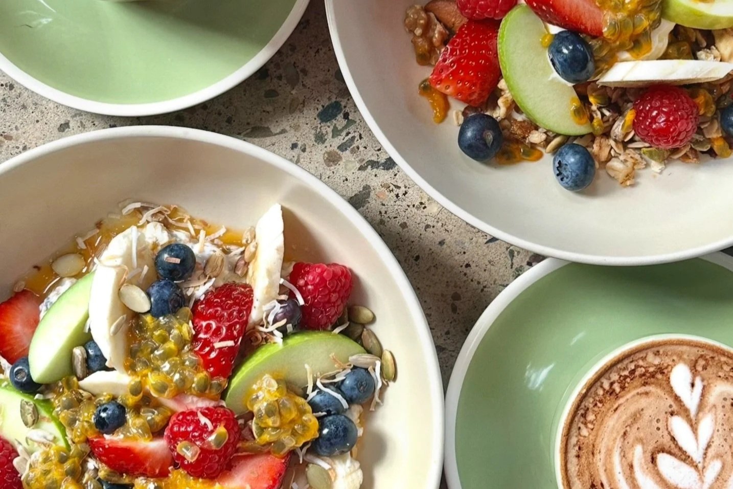 Breakfast at Vincent, Glenbrook