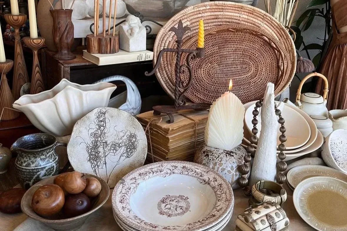 Pony and the Gypsy, Springwood