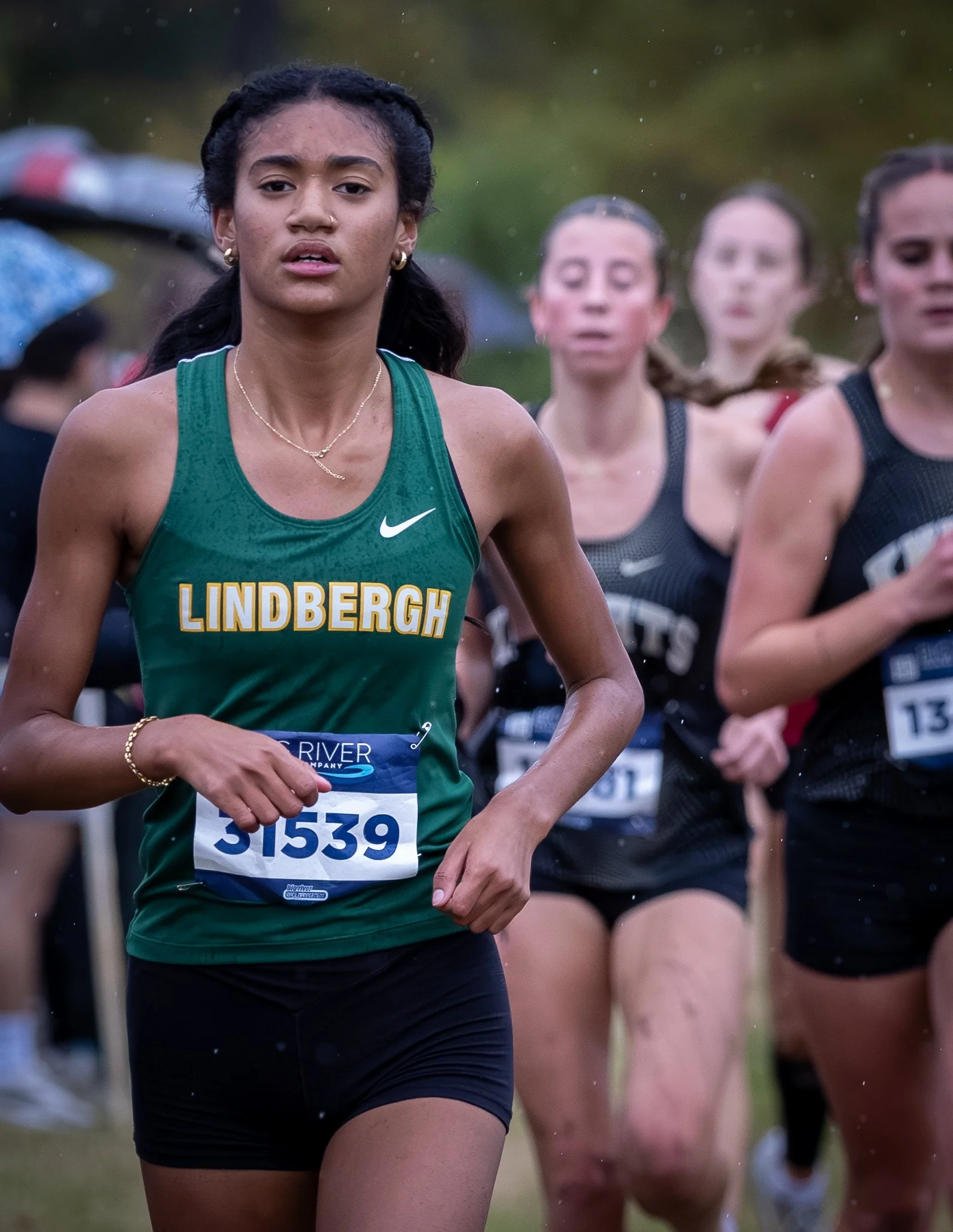 High school cross country photography St. Louis.Browse free high school sports photography galleries from DiscoApe Creative in St. Louis. Football, basketball, wrestling, soccer, cross country, track & field, and pro sports coverage.Sports Photograph